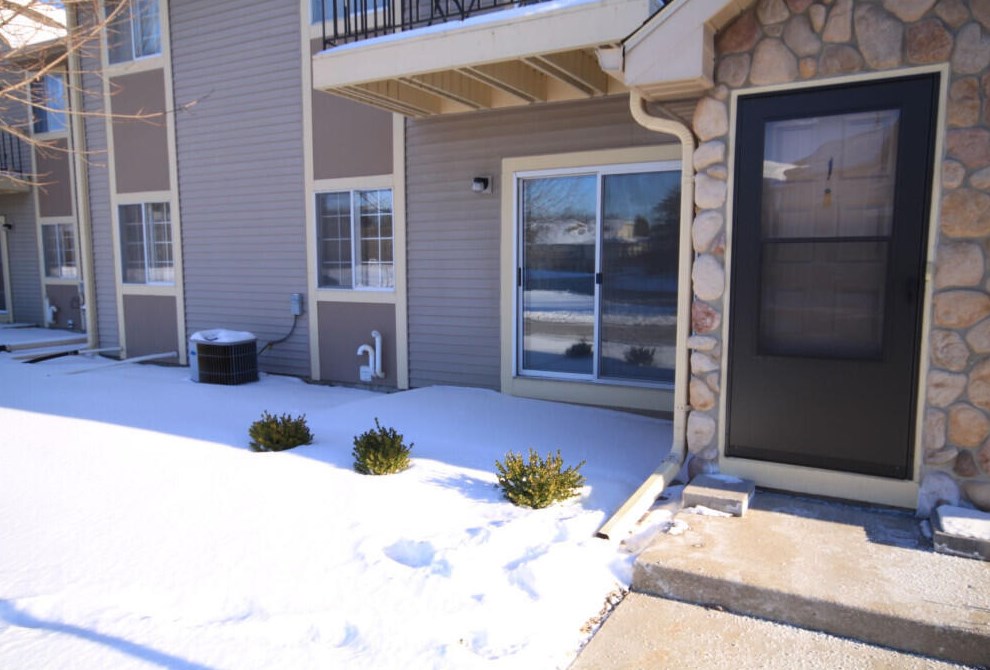 328 E Washington St #1, Slinger, WI 53086