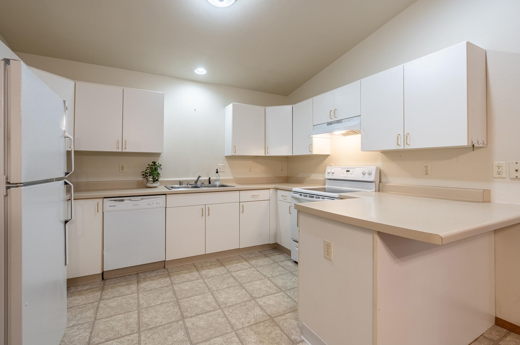 1224 N 49th St, Sheboygan, WI 53081