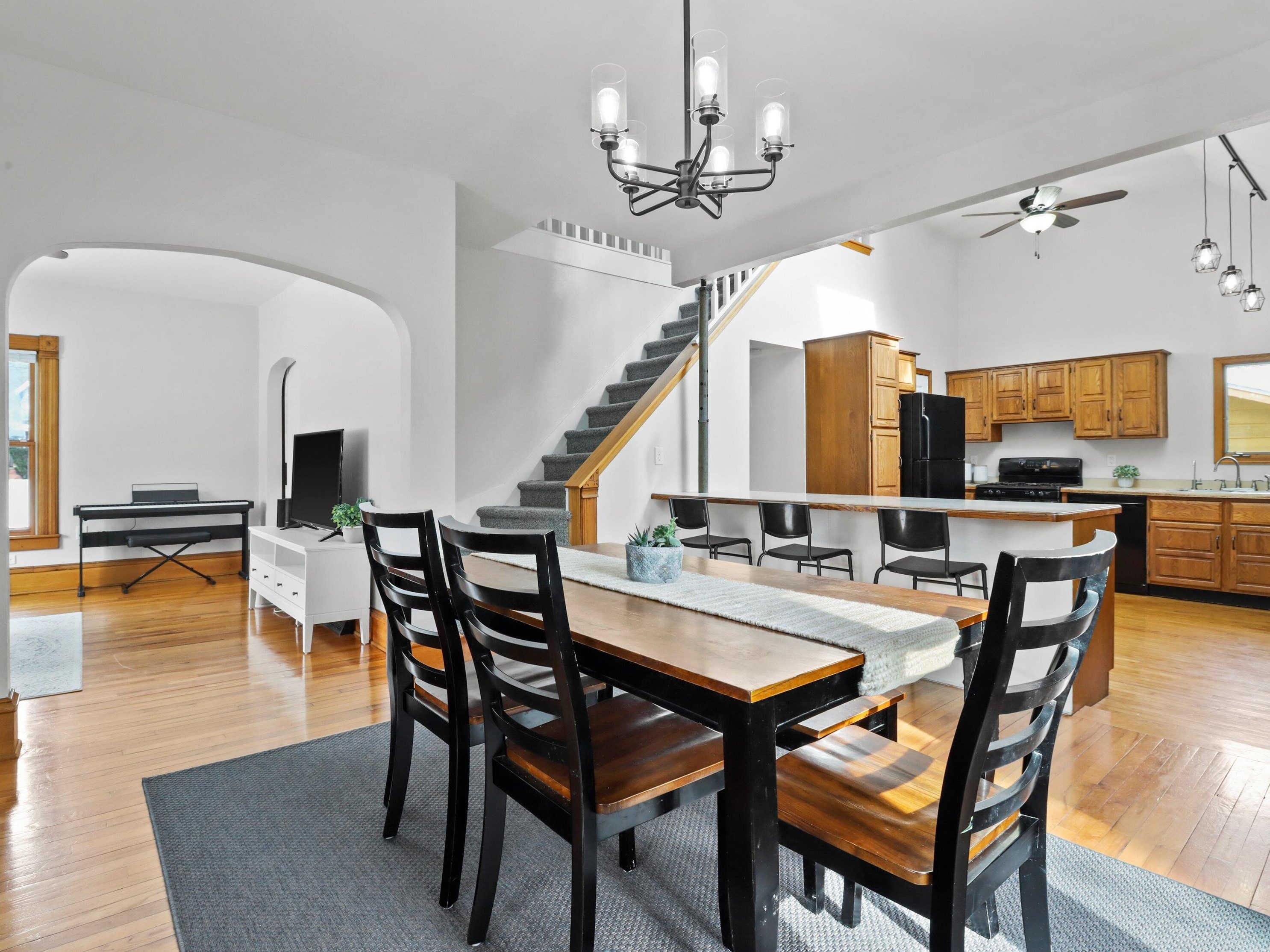 622 N Main St, Fort Atkinson, WI 53538