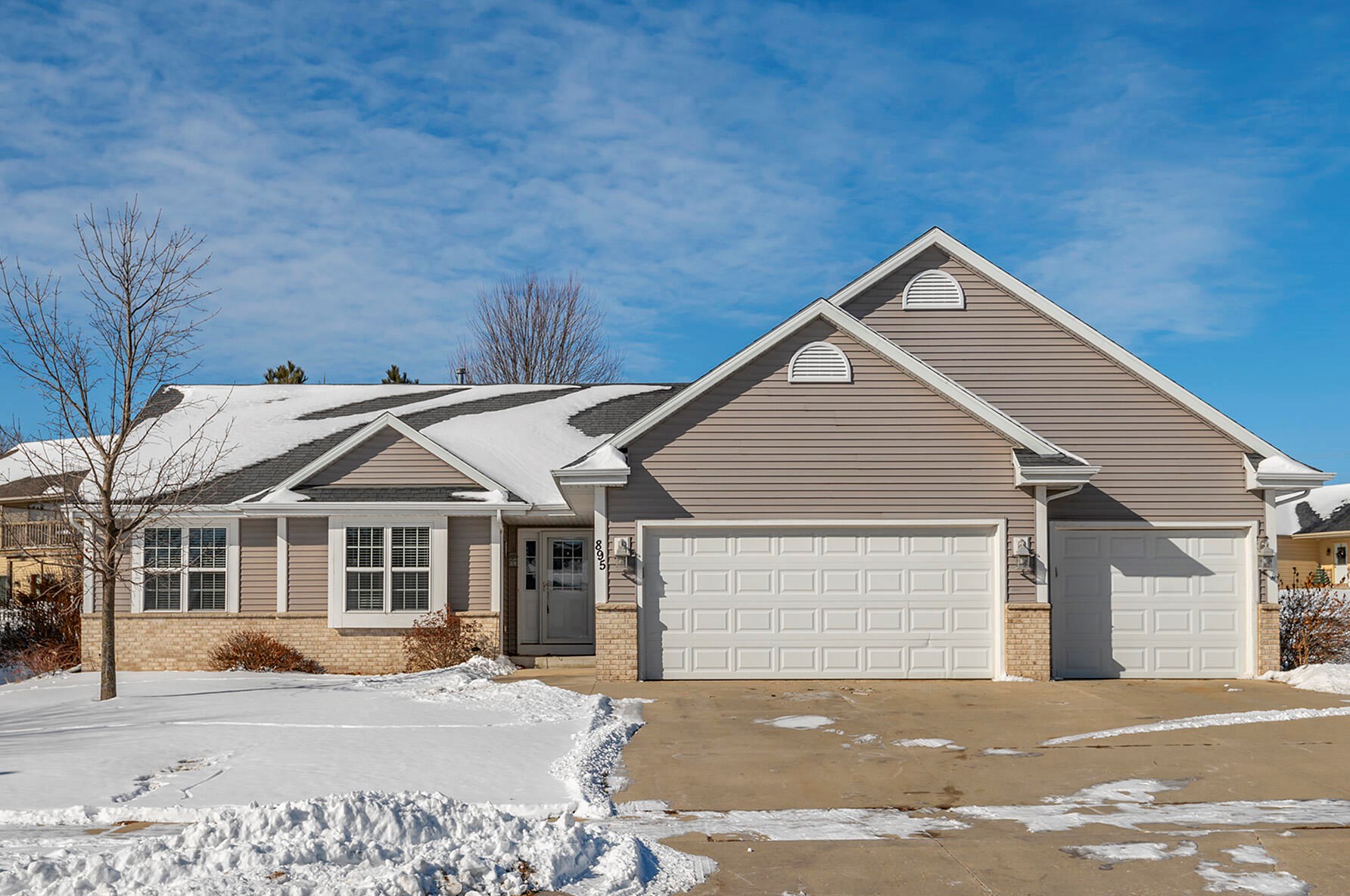 895 Chief Kewaskum Pl, Kewaskum, WI 53040