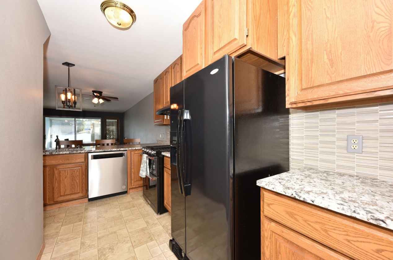 212 Hartford Square #4, Hartford, WI 53027