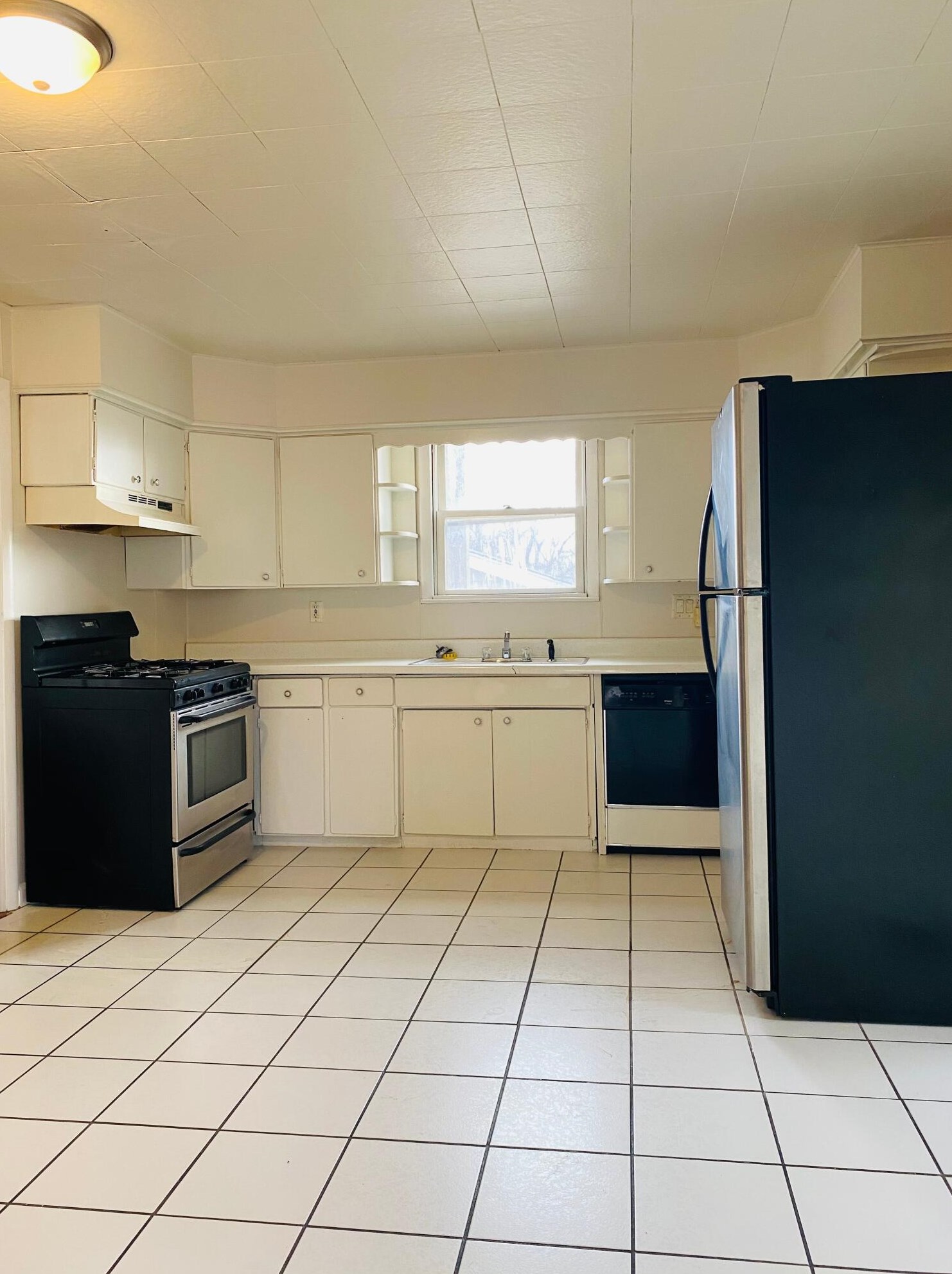 4403 17th Ave, Kenosha, WI 53140