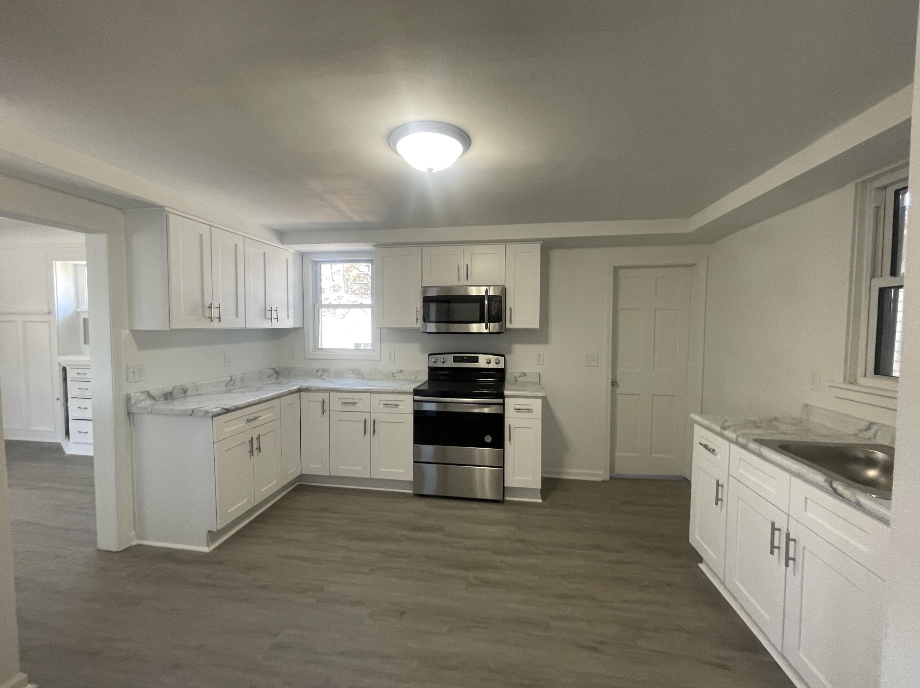 704 Blaine Ave, Racine WI  53405-2406 exterior