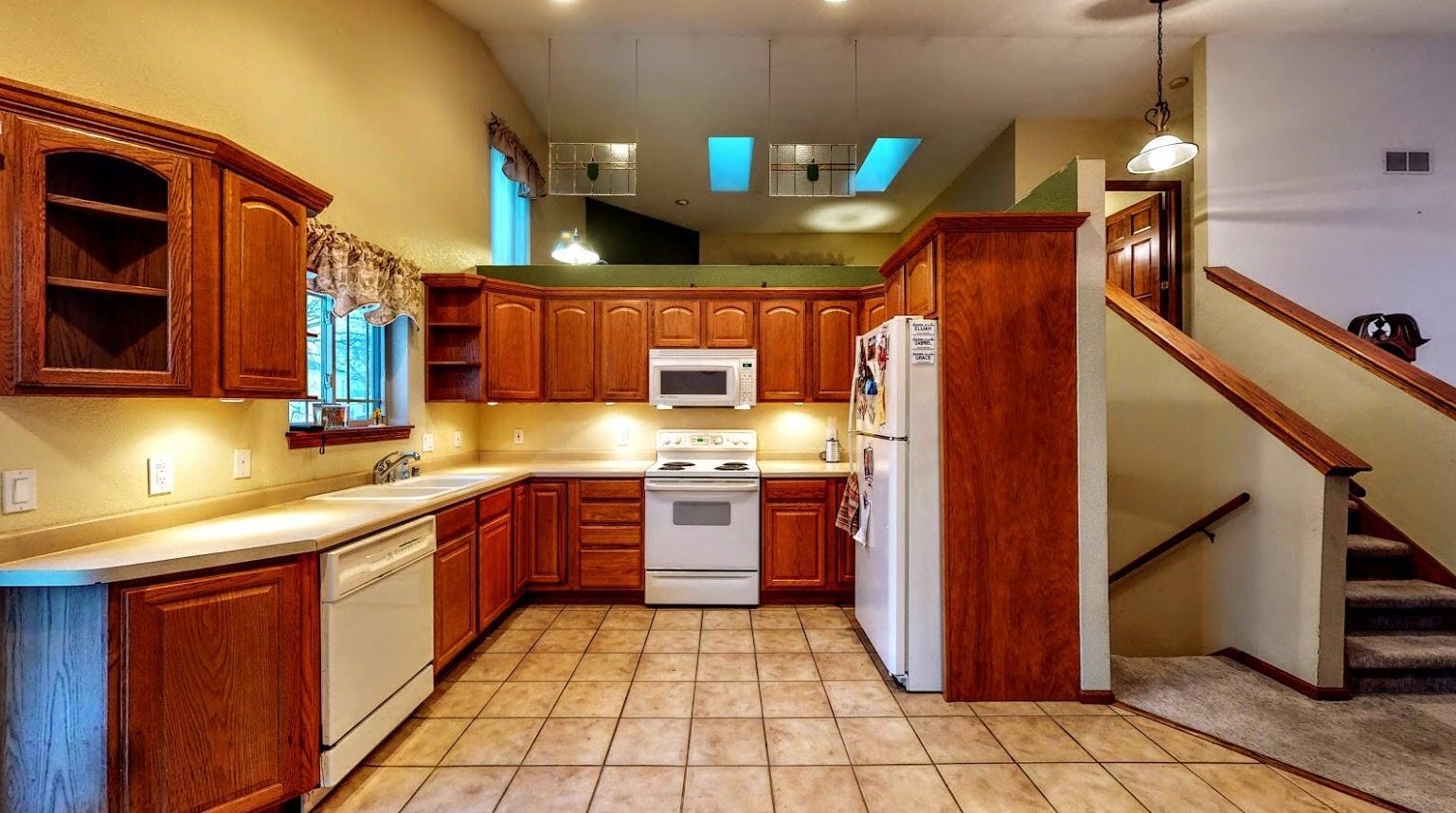604 W Madison St, Jefferson, WI 53549