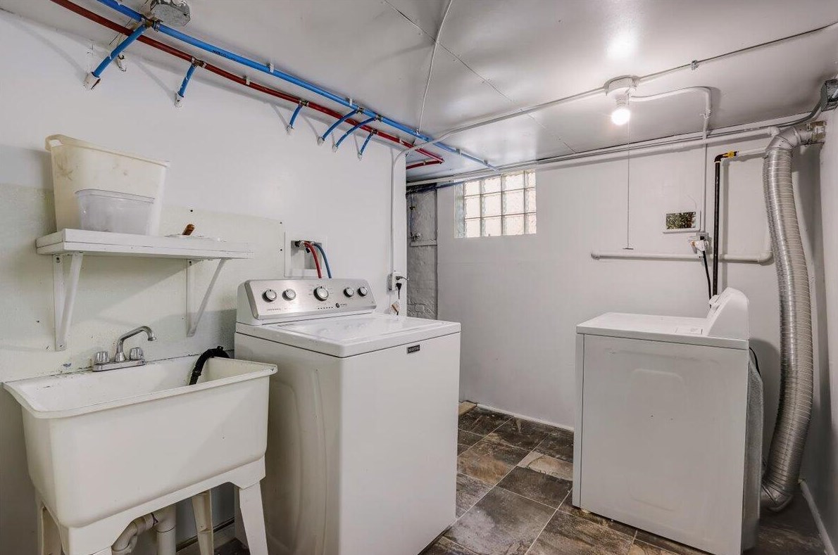 3846 Morris Ave, Cudahy WI  53110-2303 exterior