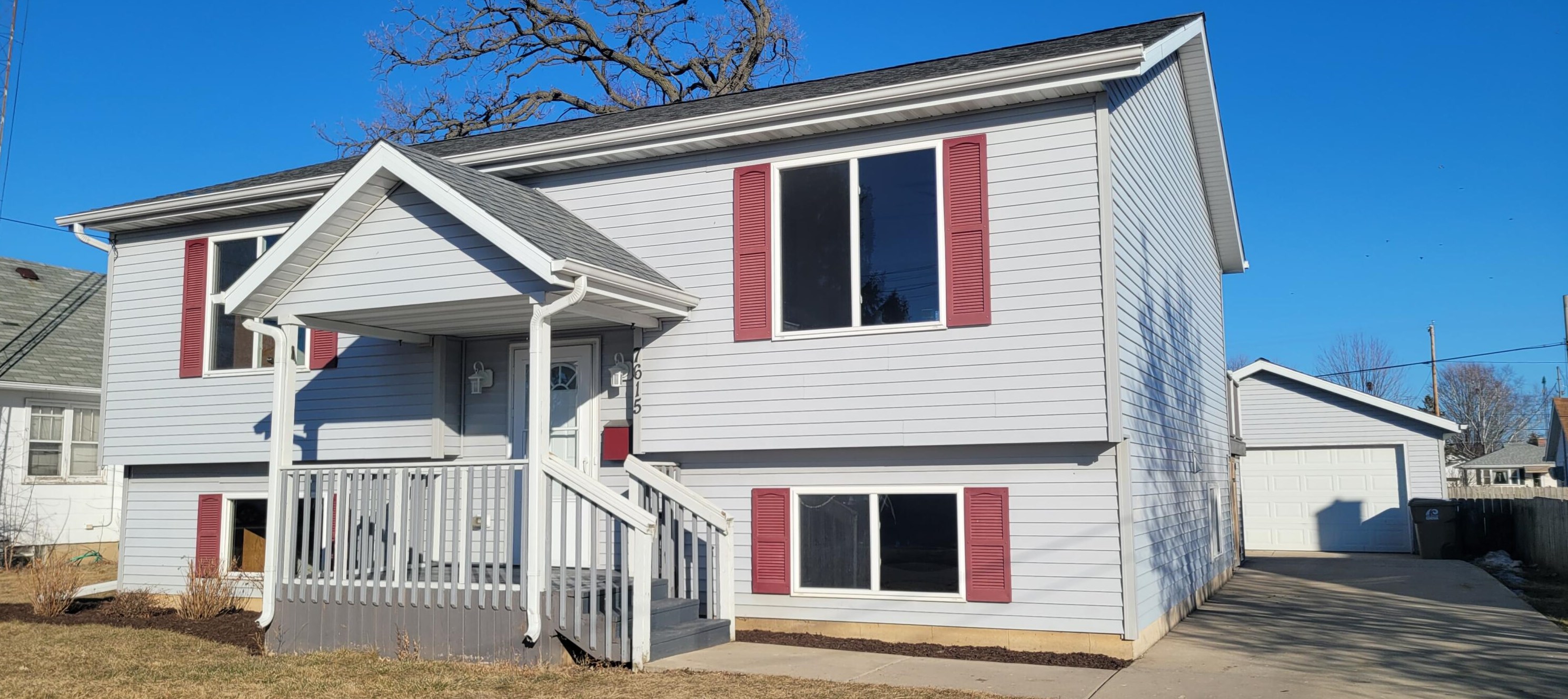 7615 40th Ave, Kenosha, WI 53142