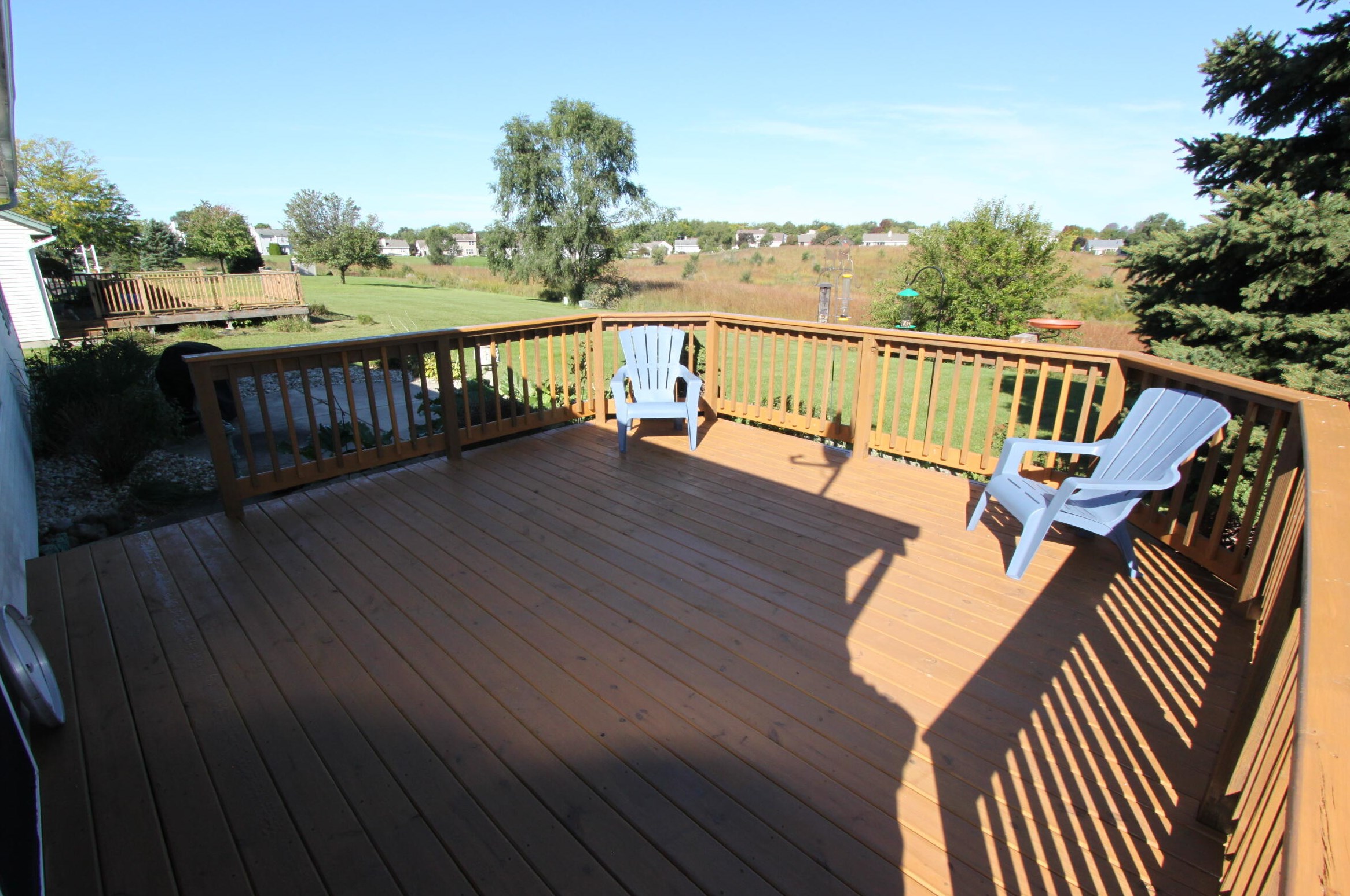 2580 N Sterling Cir, East Troy, WI 53120