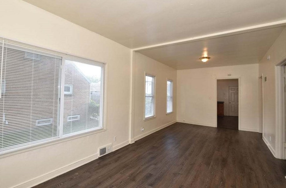 5279 33rd St, Milwaukee WI  53209-4807 exterior