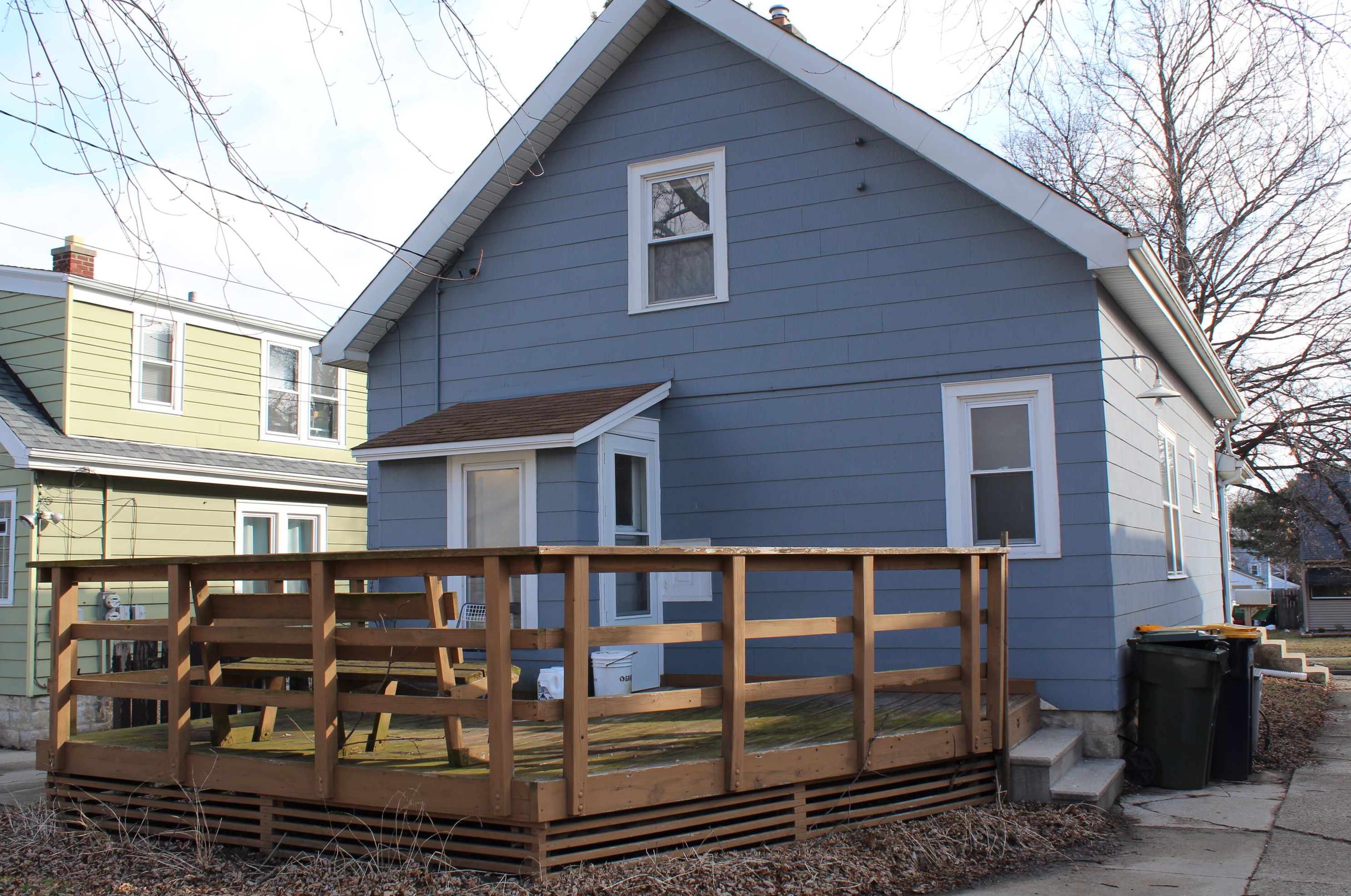 1301 90, Milwaukee WI 53227-1620 exterior