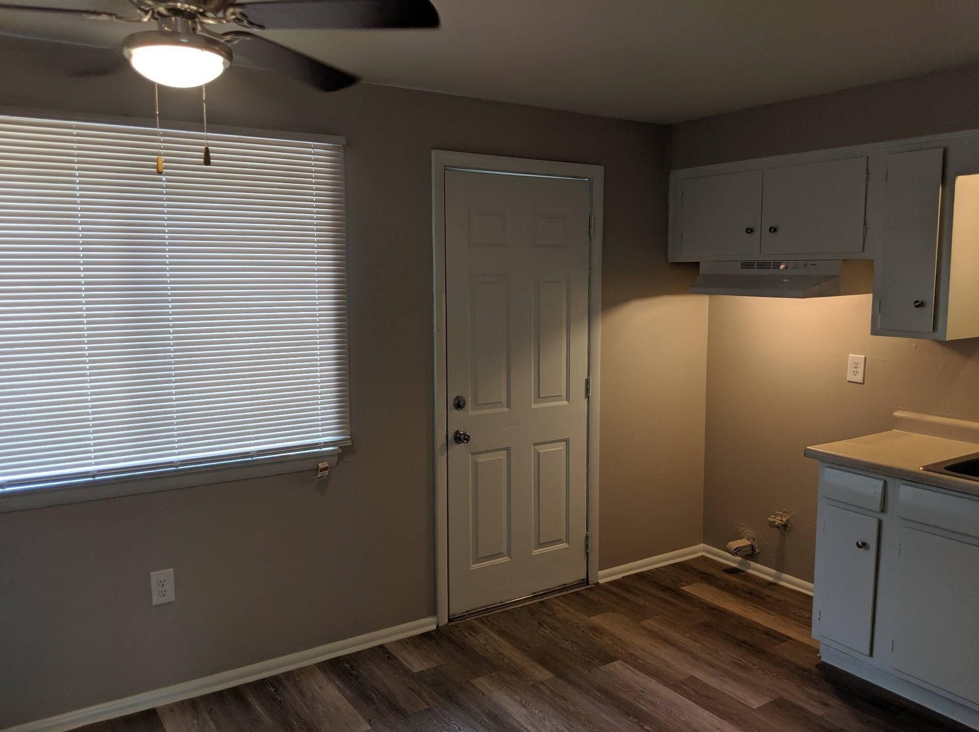 7908 W Bender Ave Apt 3, Milwaukee, WI 53218