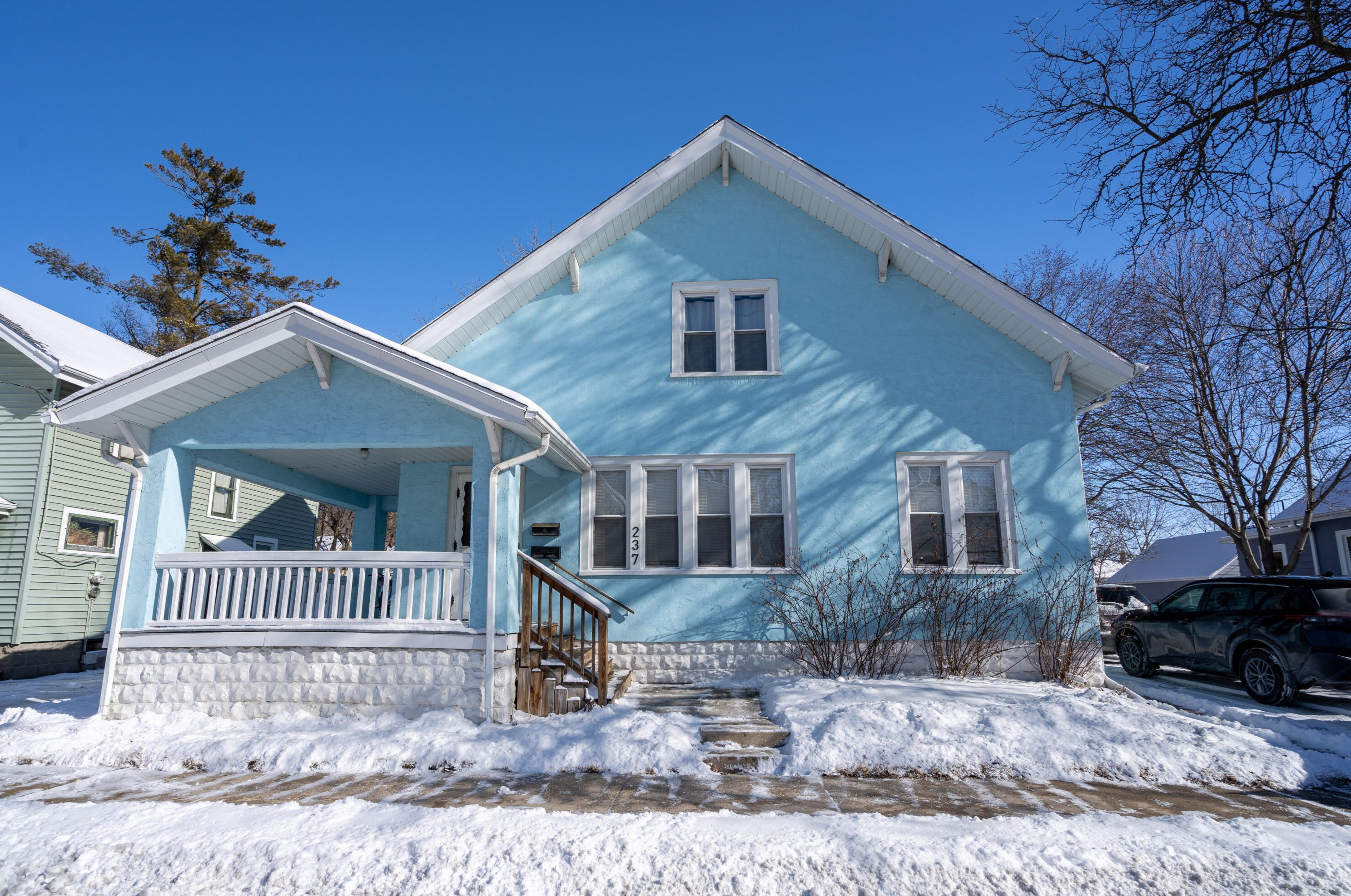 237 Union St, Waukesha, WI 53188