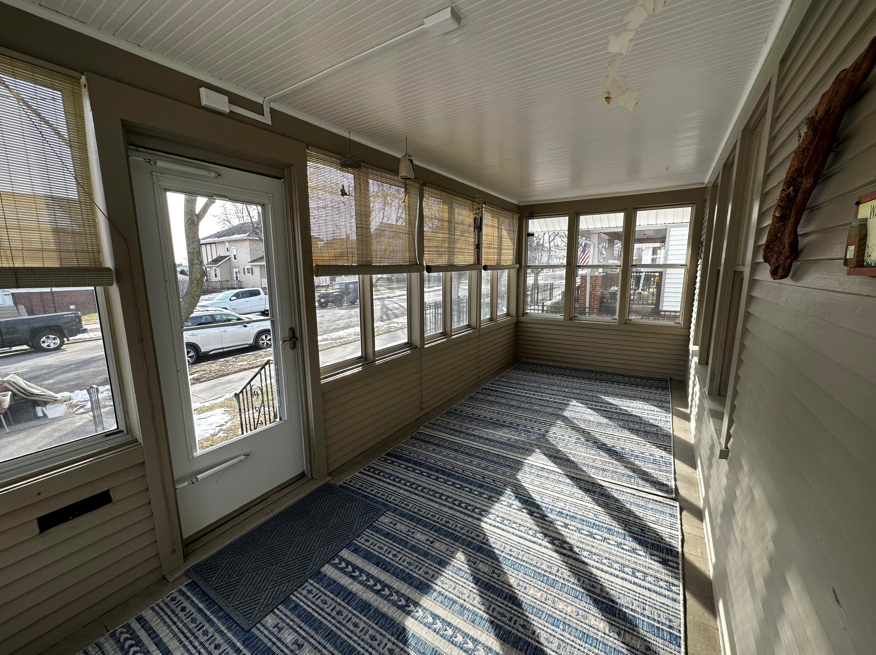 920 N 6th St, Manitowoc, WI 54220
