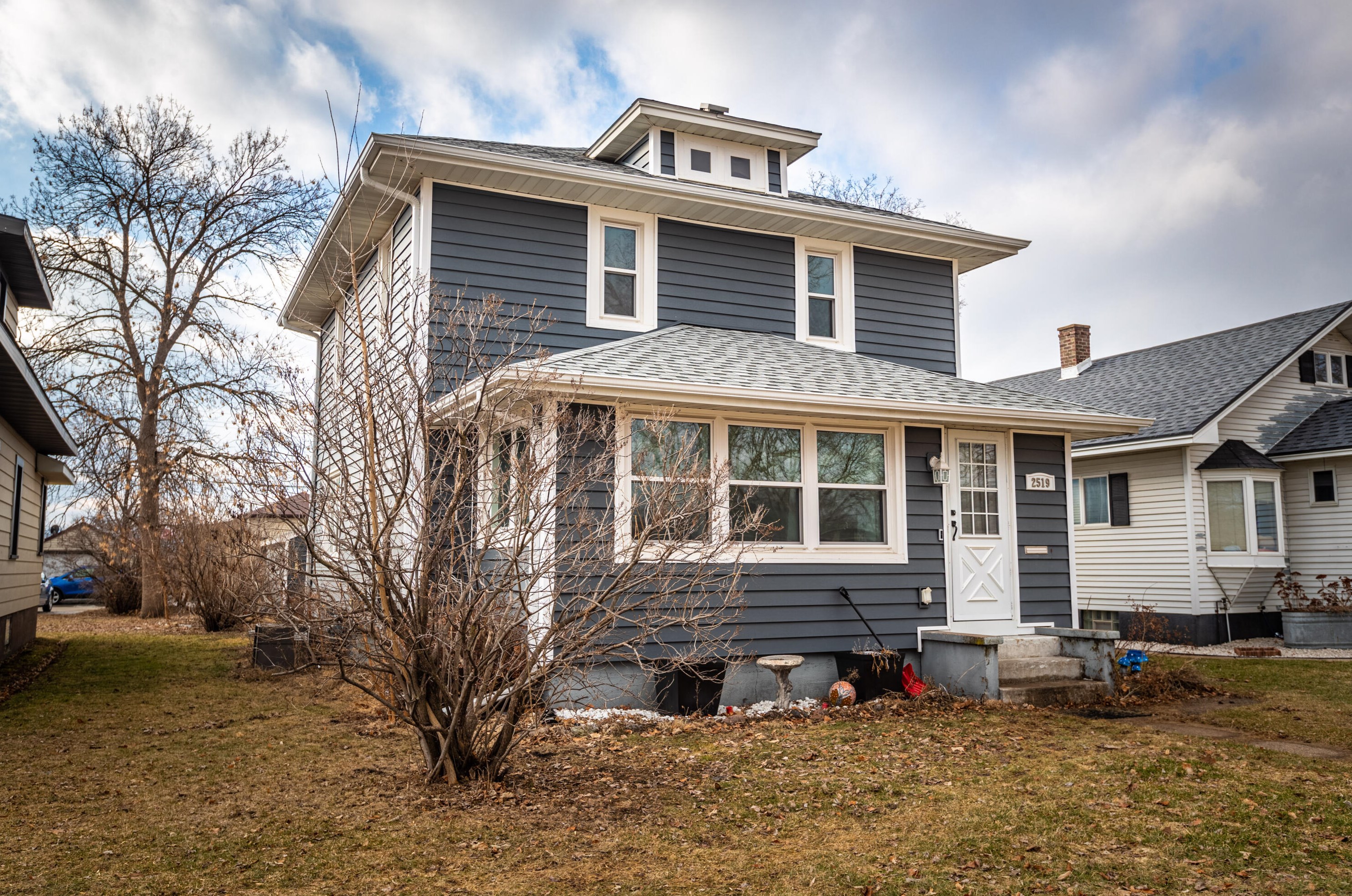 2519 Wood St, La Crosse, WI 54603