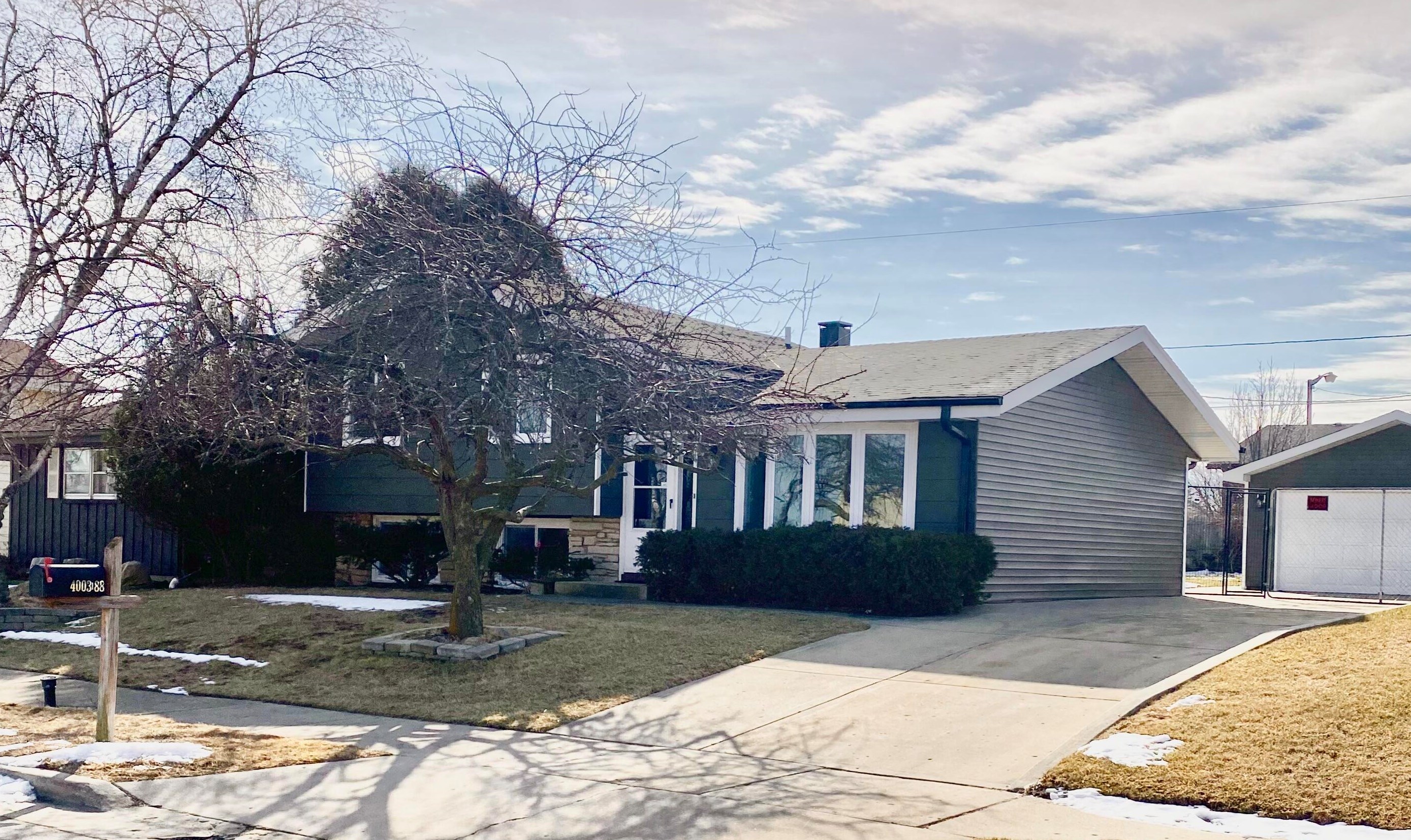 4003 88th St, Kenosha, WI 53142