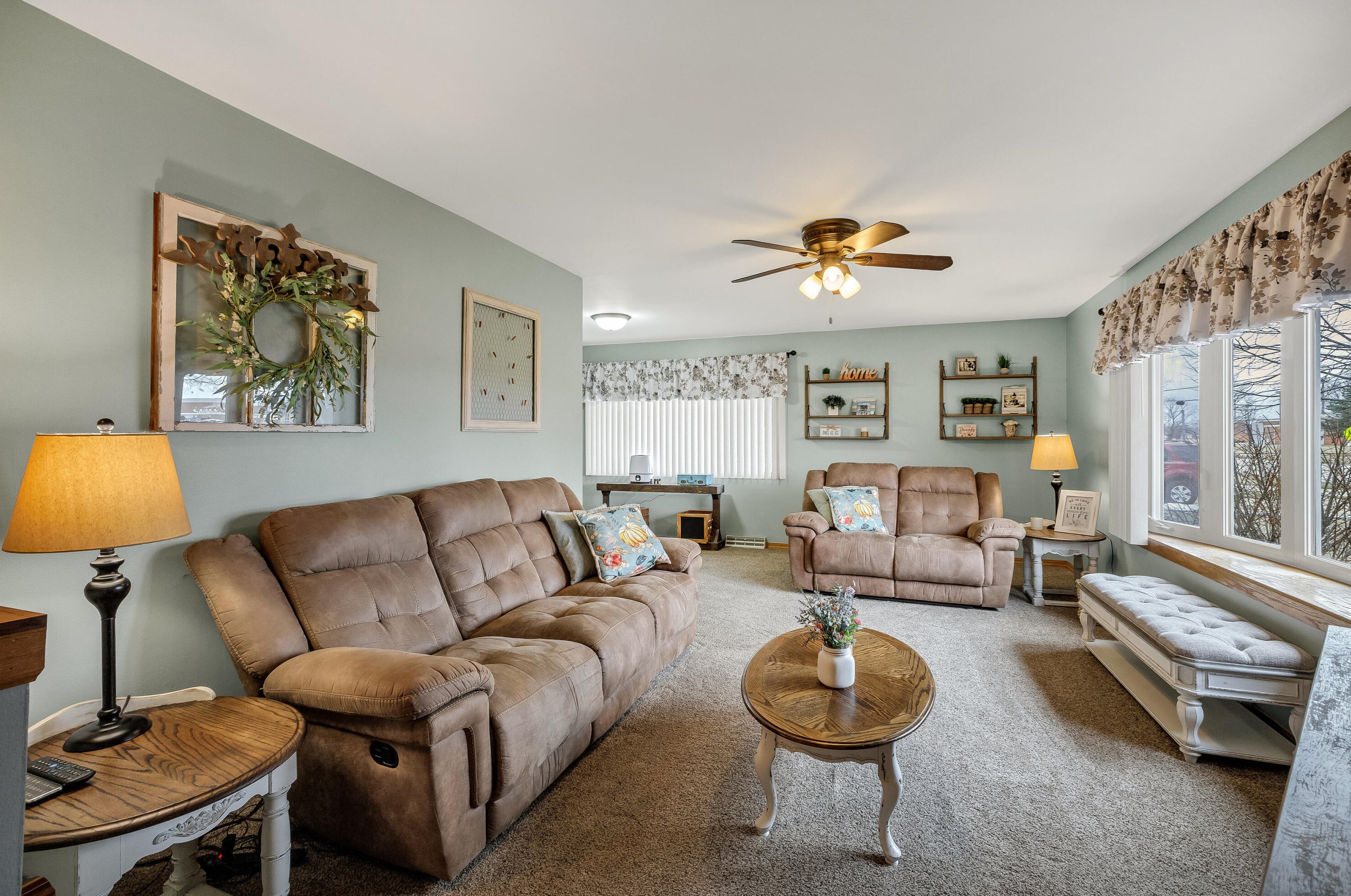 2756 85th St, Kenosha, WI 53143