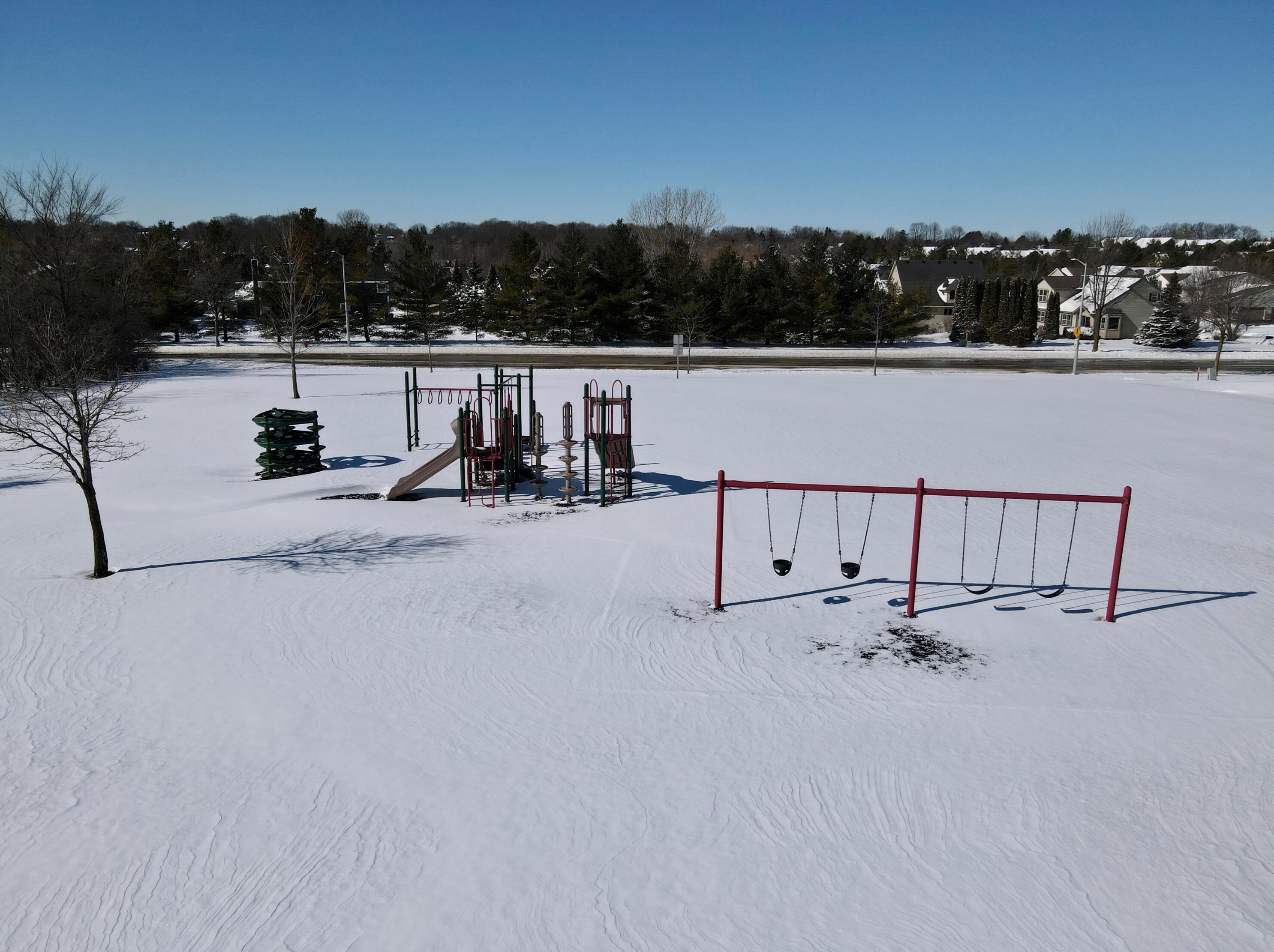 2257 Shoshoni St, Grafton WI  53024-9351 exterior