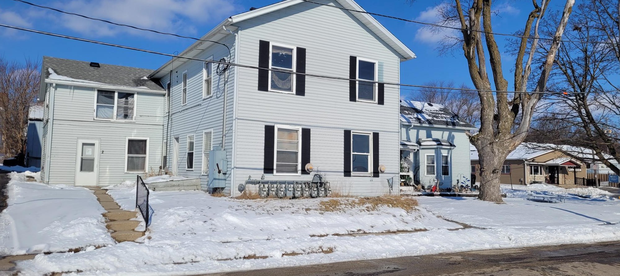 70 E Wisconsin St, Hartford, WI 53027
