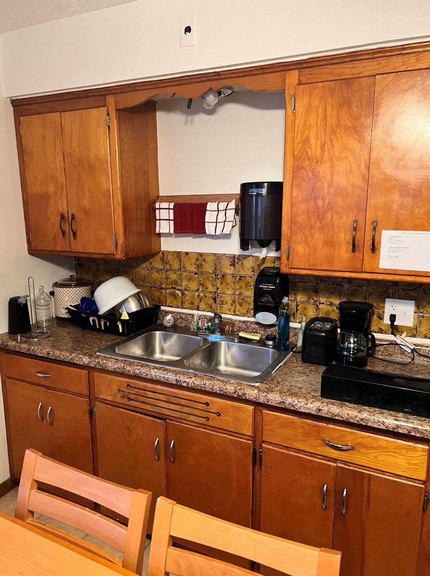 4447 N 64th St, Milwaukee, WI 53218