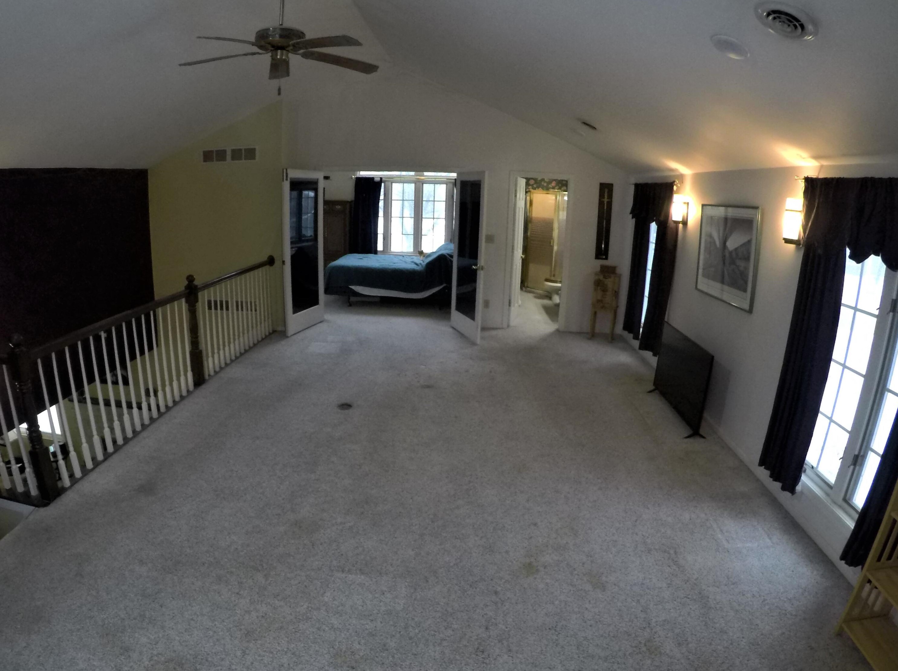 12001 Parkview Ln, Hales Corners, WI 53130
