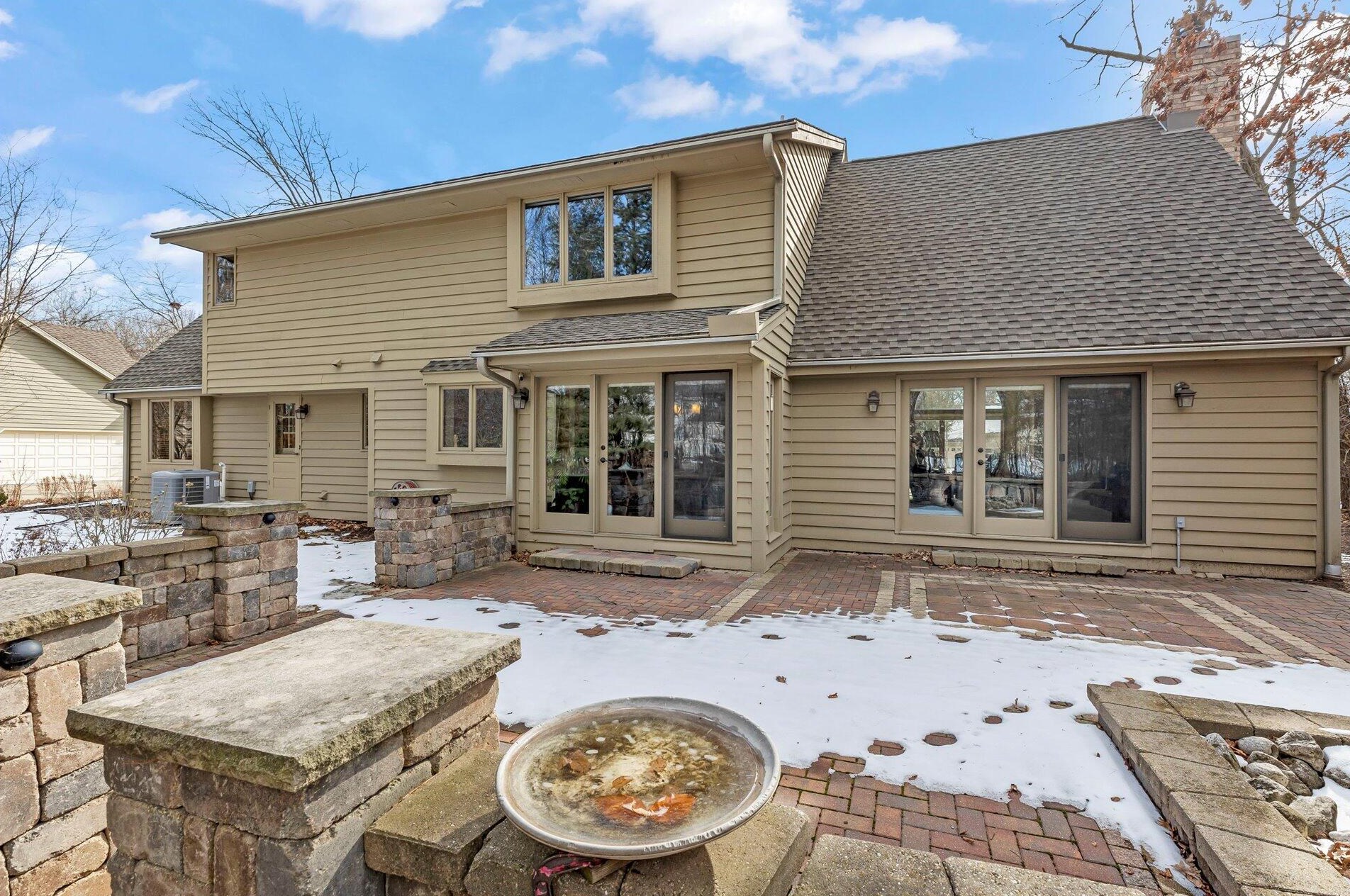 14560 W Park Ave, Waukesha, WI 53151