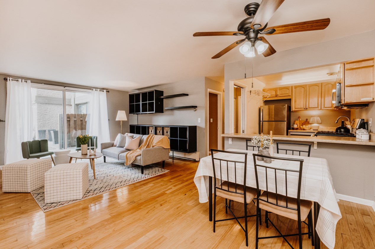 2025 E Greenwich Ave #120, Milwaukee, WI 53211