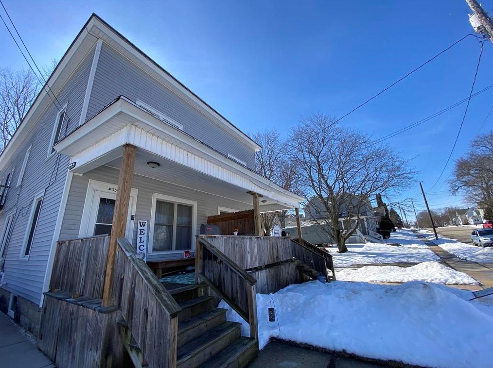 445 Dayton St, Mayville, WI 53050-1112