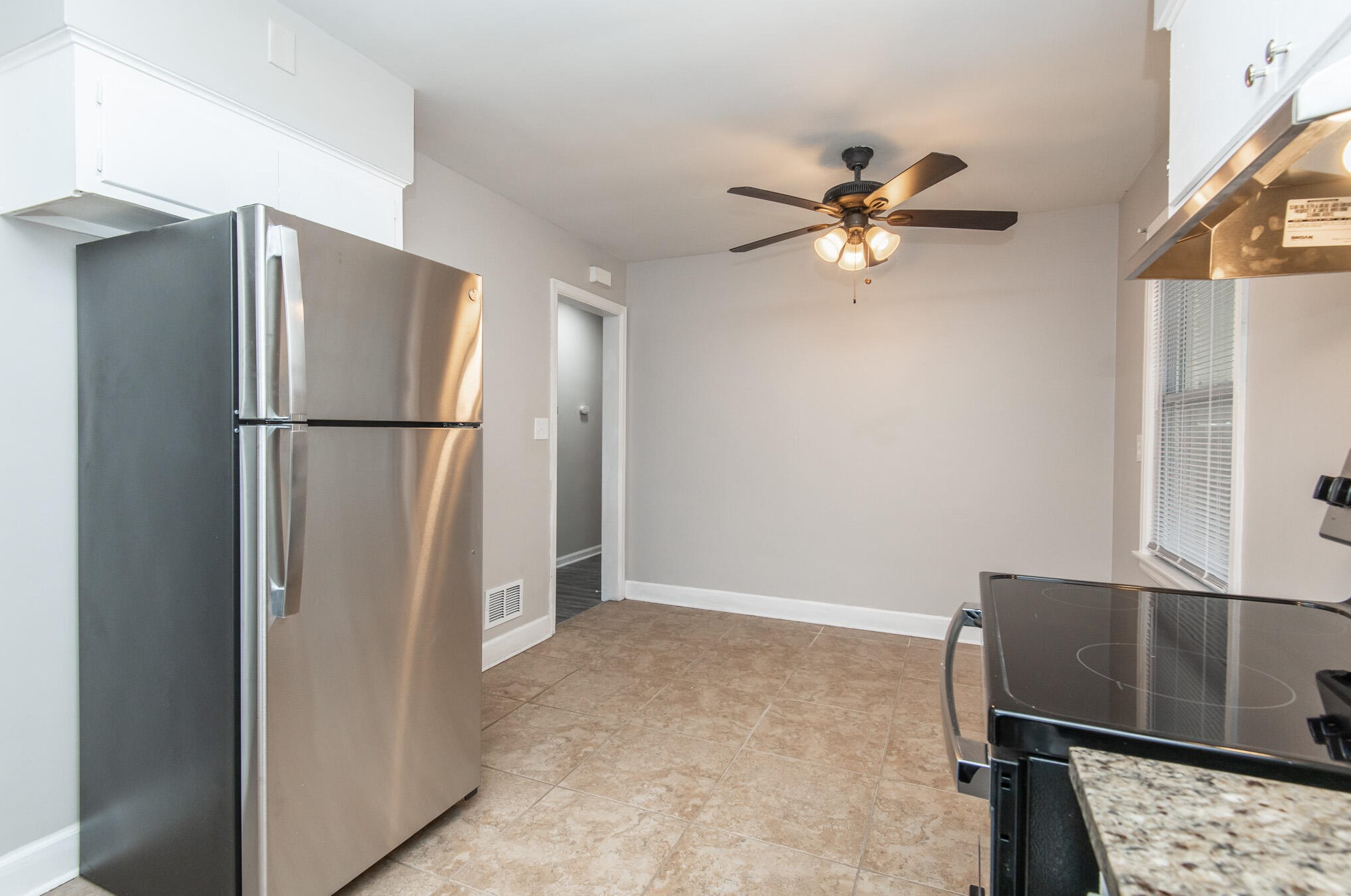 2036 Carlisle Ave, Racine WI  53404-2110 exterior