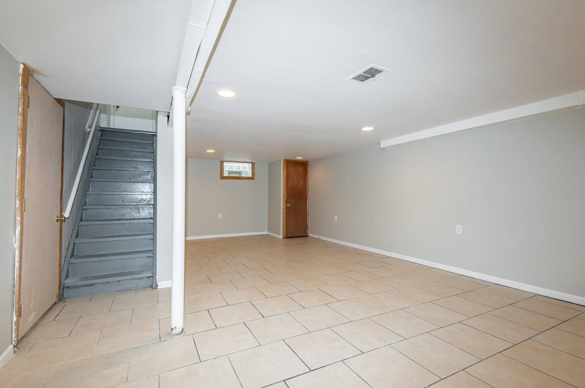 2036 Carlisle Ave, Racine WI  53404-2110 exterior