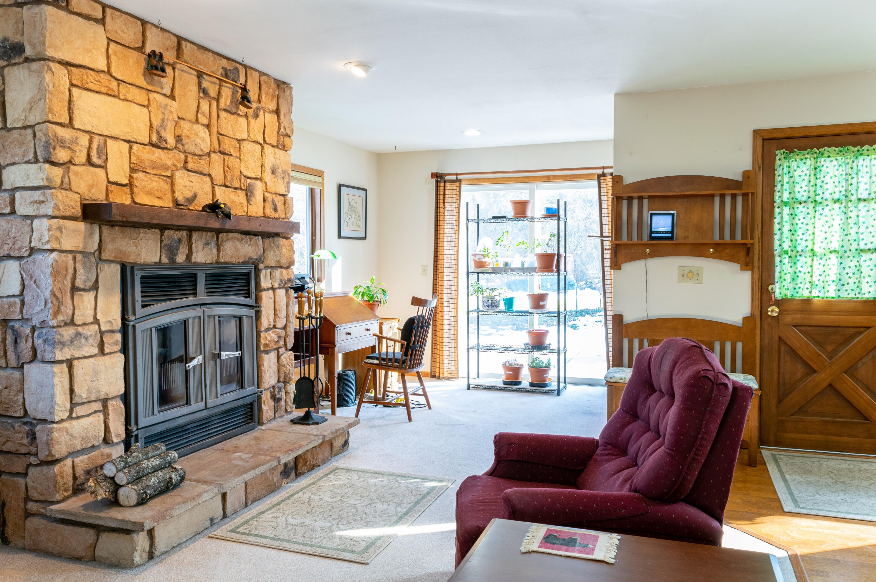 1518 S Green Ridge Terrace, Waukesha, WI 53151