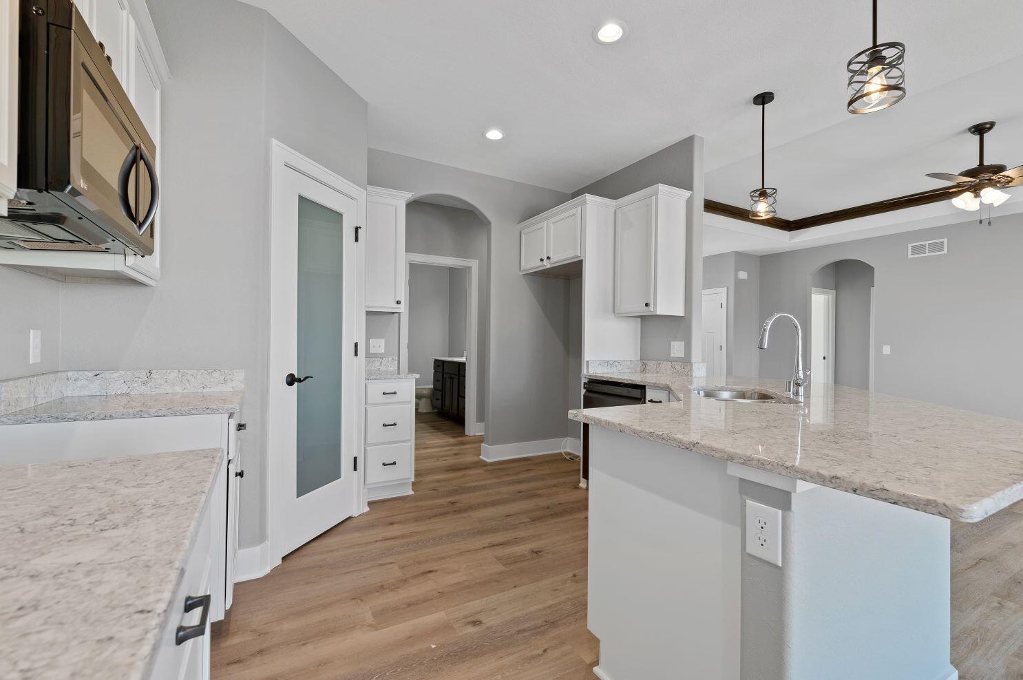 641 Lambert Dr, Slinger, WI 53086