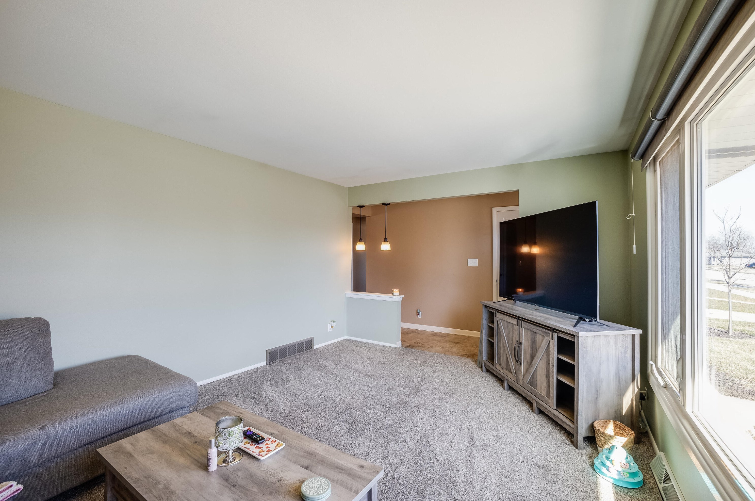 8332 23rd Ave, Kenosha, WI 53143