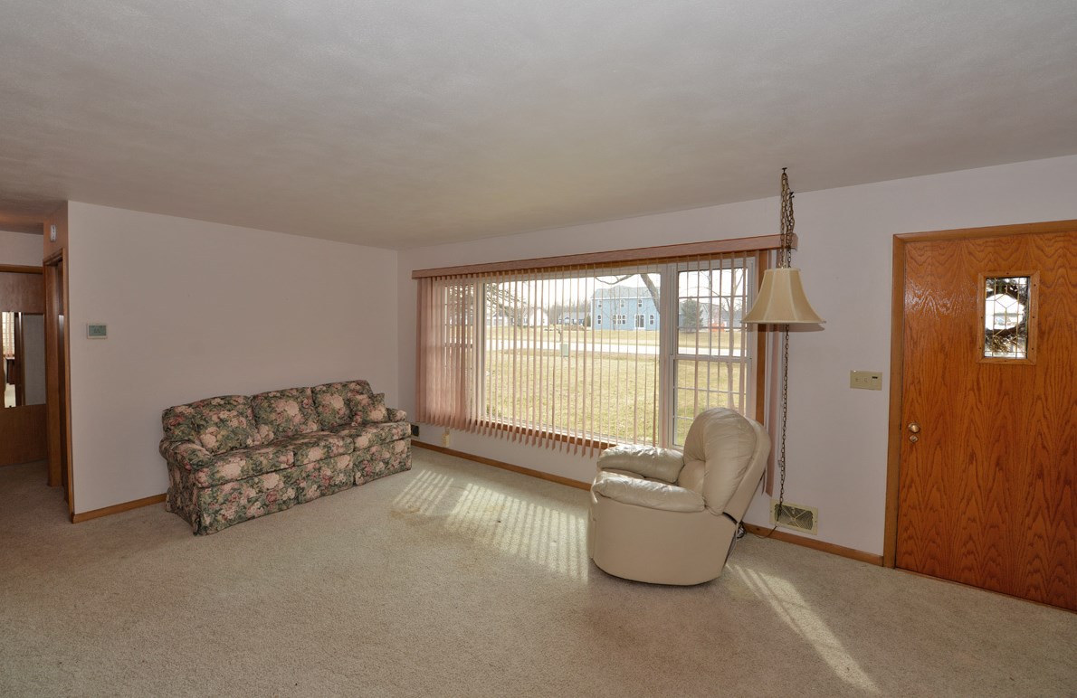1920 7th St, Kenosha, WI 53140