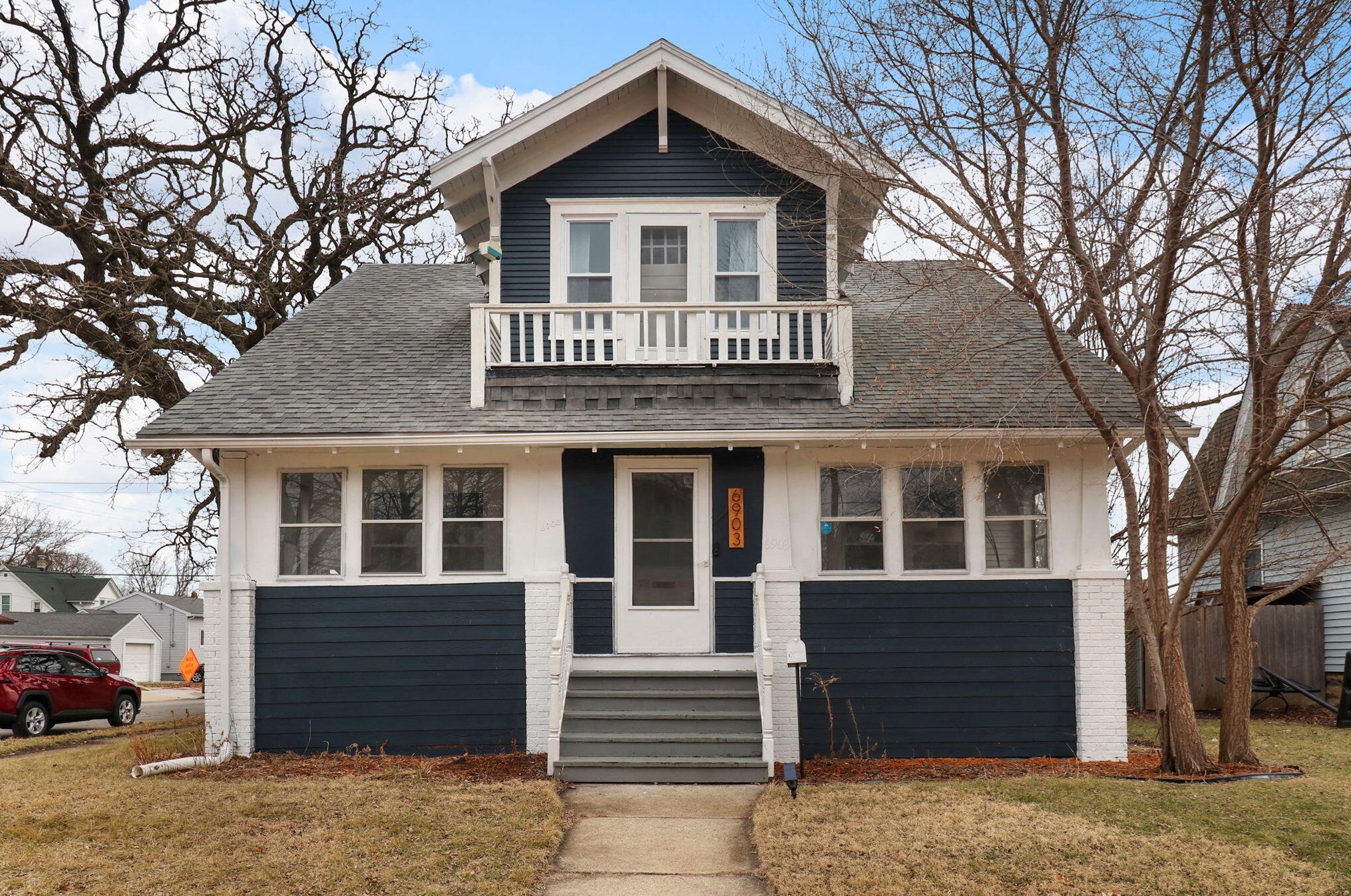 6903 27th Ave, Kenosha, WI 53143
