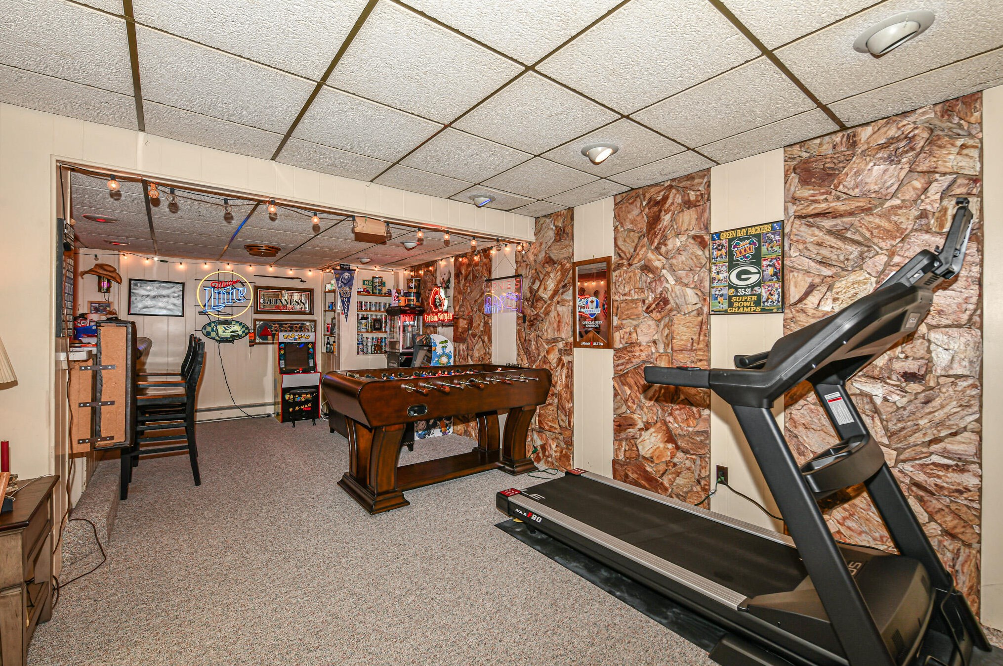 2840 117, Milwaukee WI 53222-4104 exterior