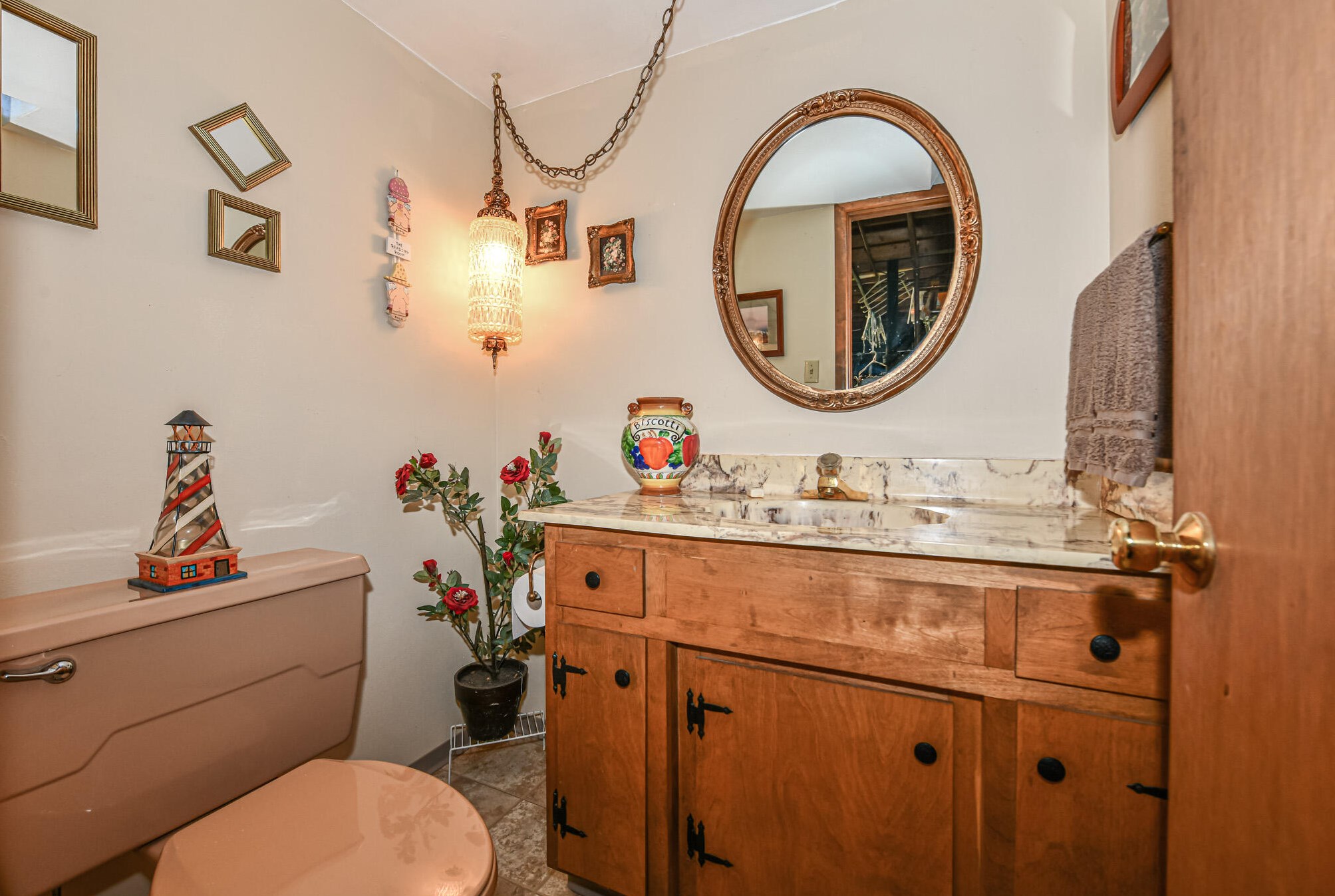 2840 117, Milwaukee WI 53222-4104 exterior