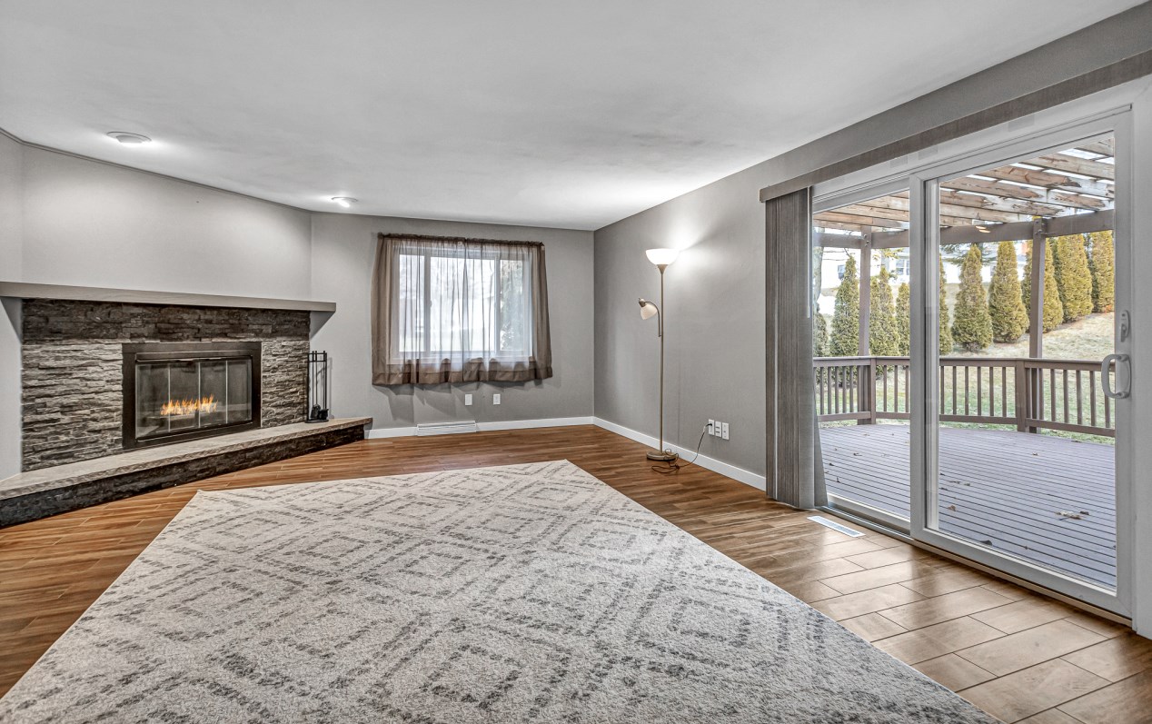 3949 17th Pl, Sheboygan WI  53081-7561 exterior