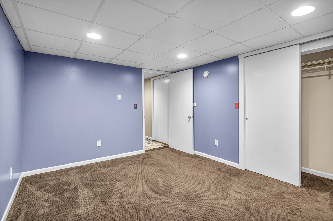 3949 17th Pl, Sheboygan WI  53081-7561 exterior