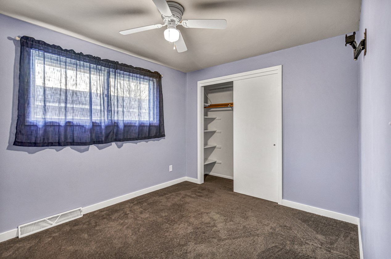 3949 17th Pl, Sheboygan WI  53081-7561 exterior