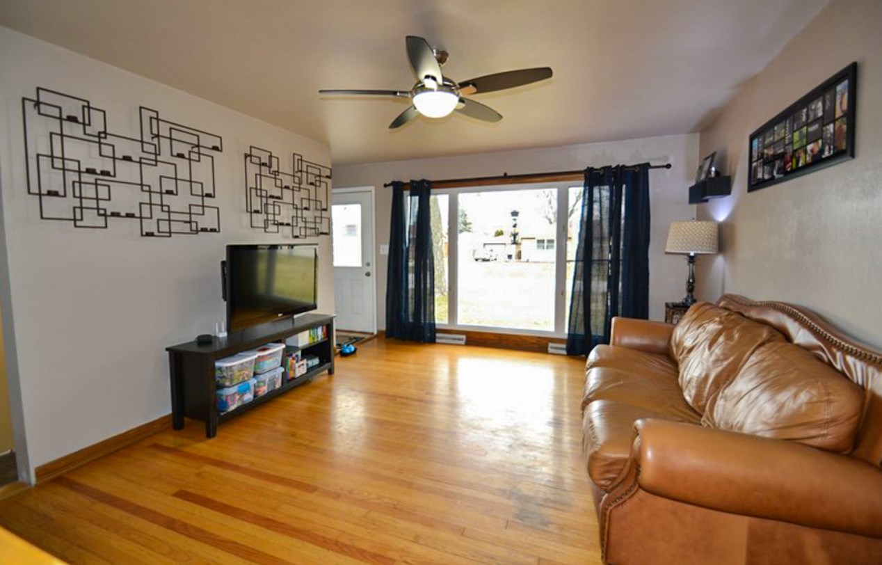 11110 Abbott Ave, Hales Corners, WI 53130-1210