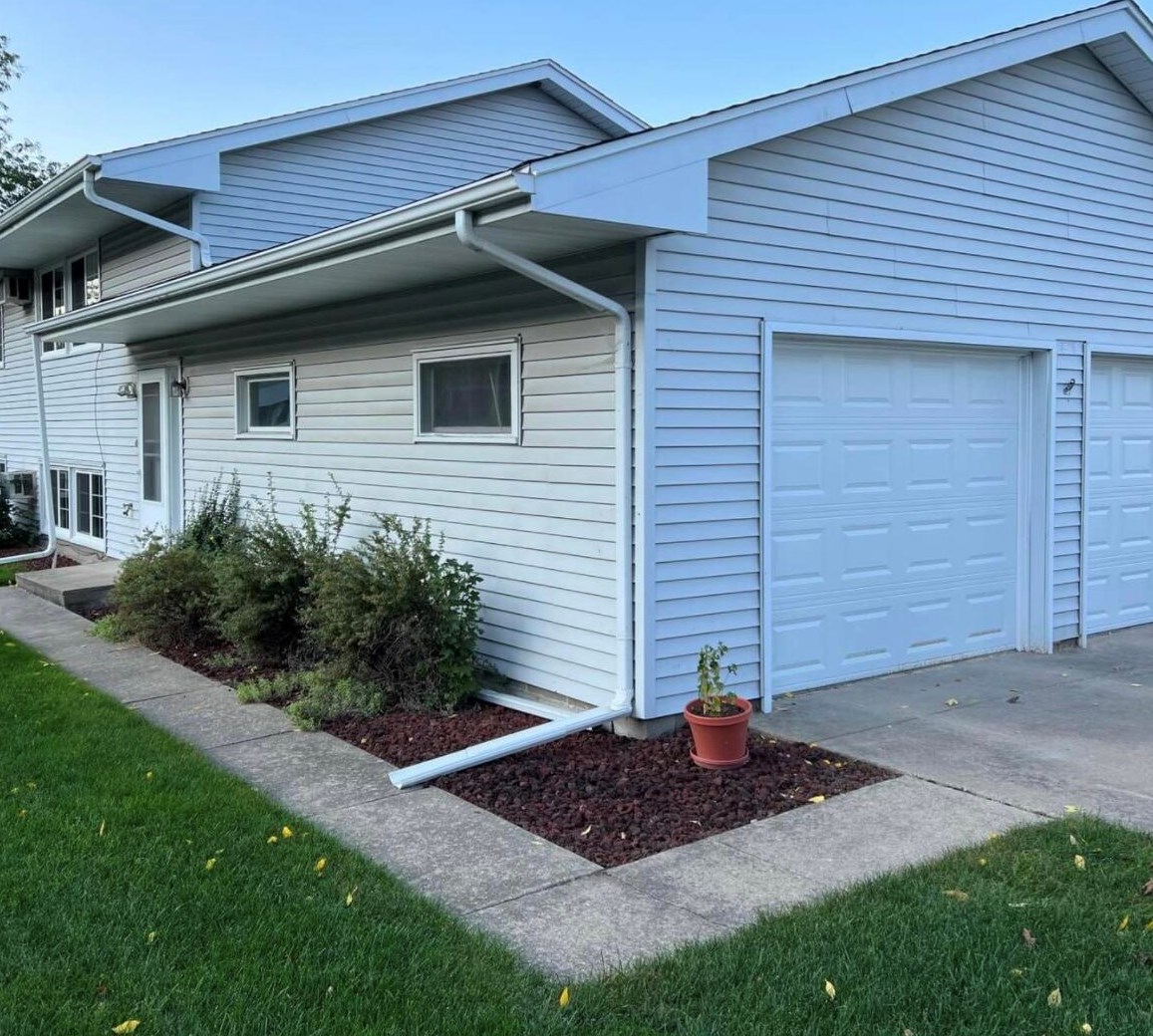 3510 Kenton St #3512, La Crosse, WI 54601