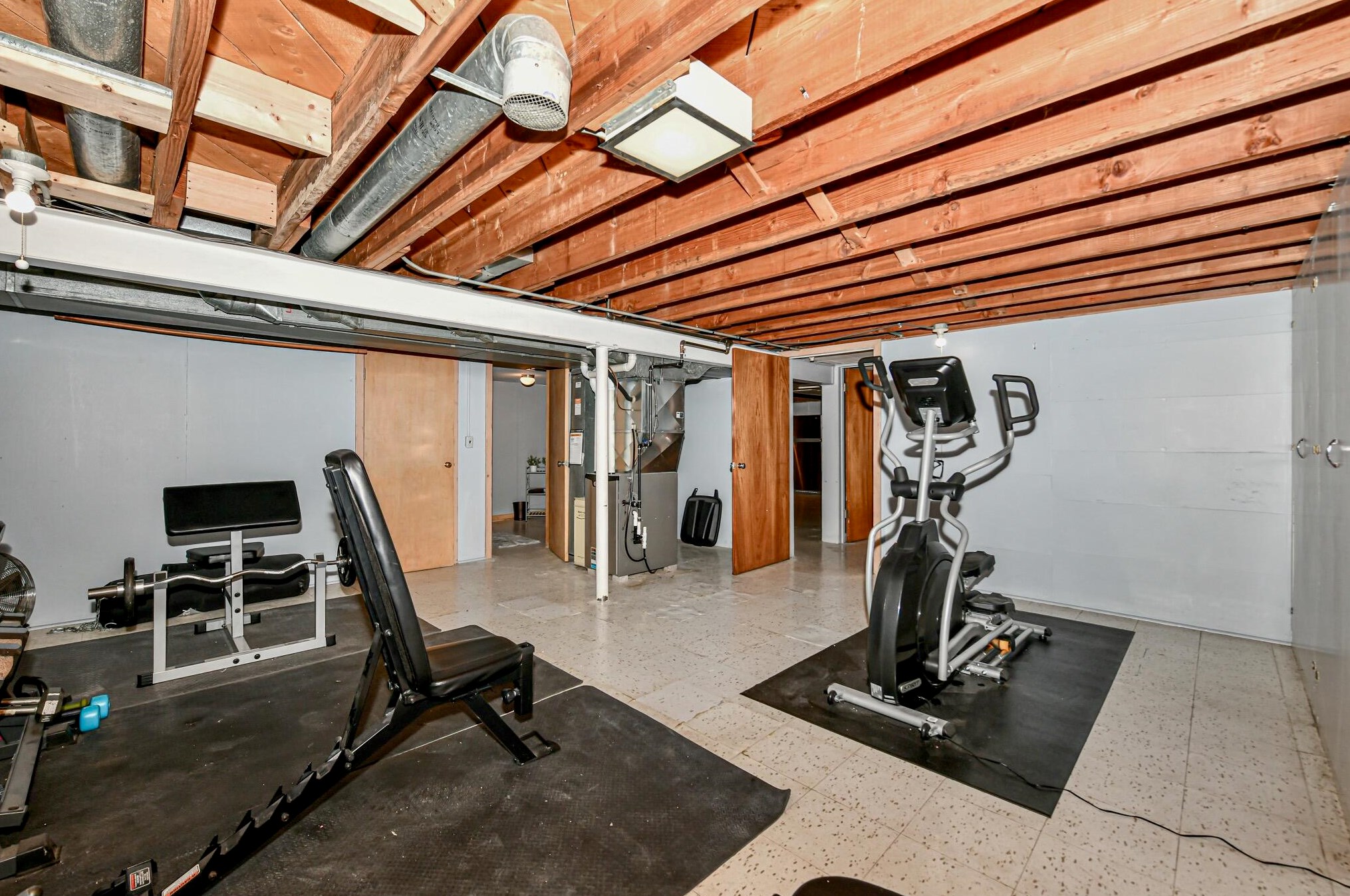 4548 108th St, Milwaukee WI  53225-4534 exterior