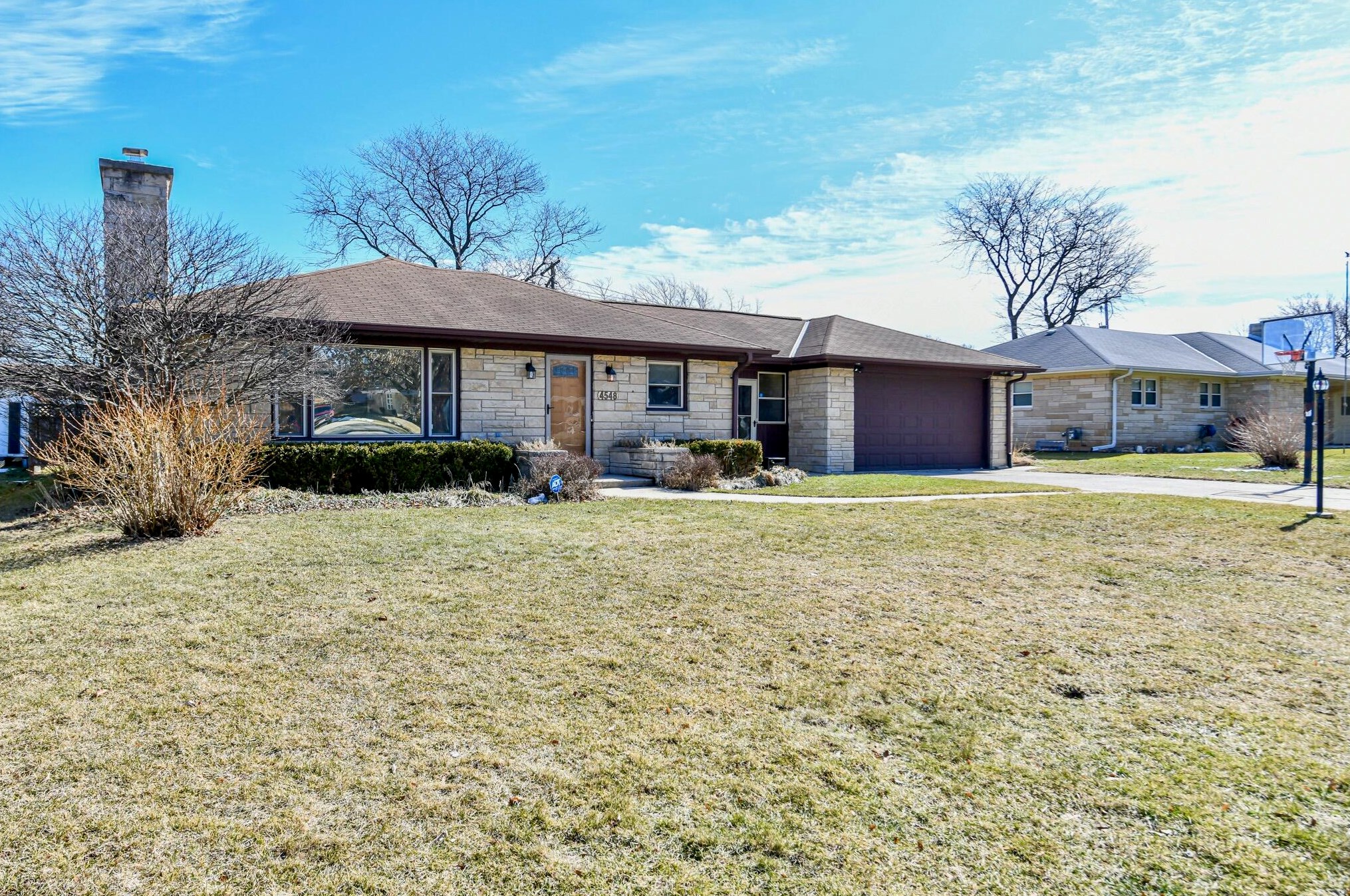 4548 108th St, Milwaukee WI  53225-4534 exterior