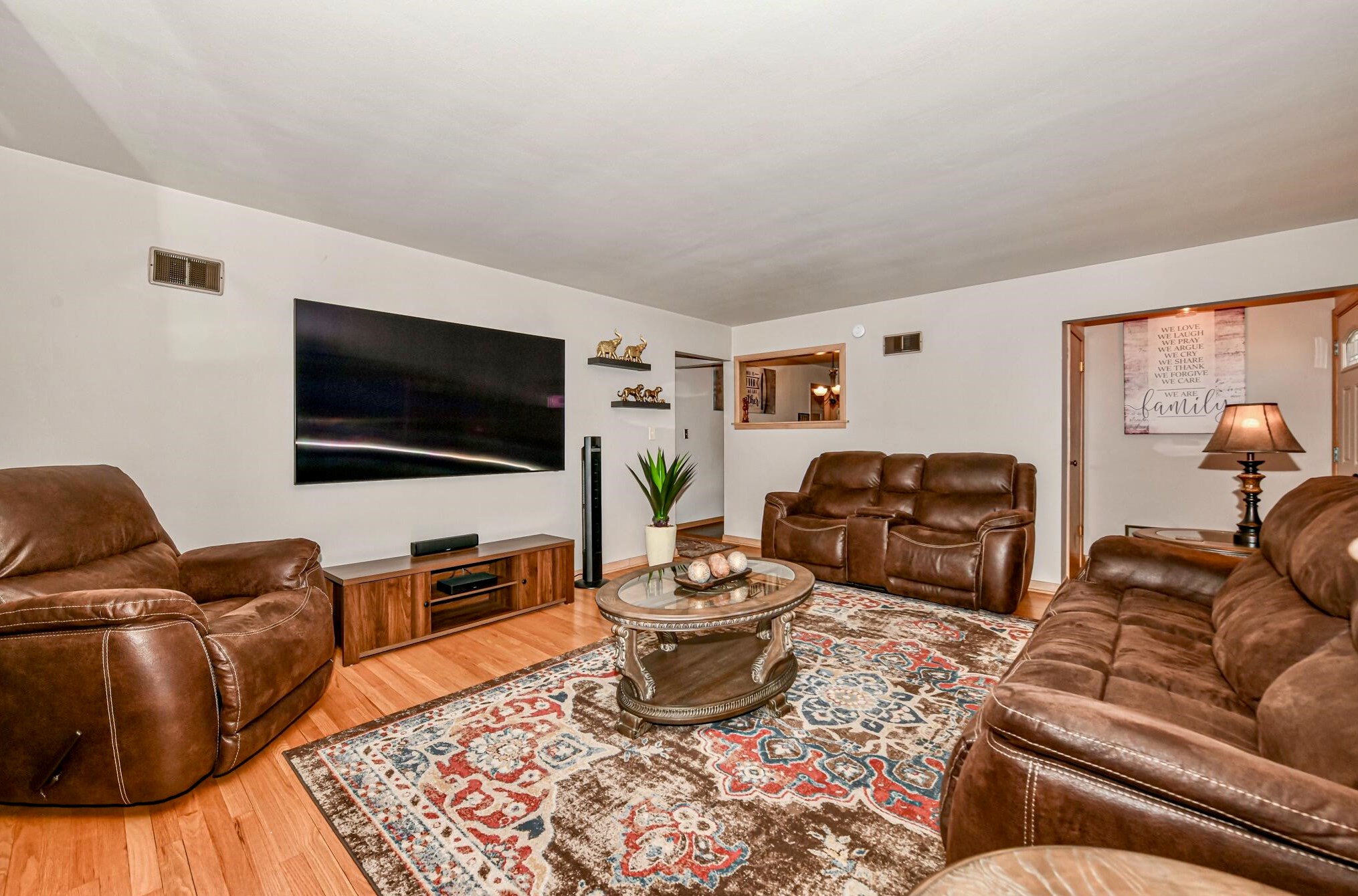 4548 108th St, Milwaukee WI  53225-4534 exterior