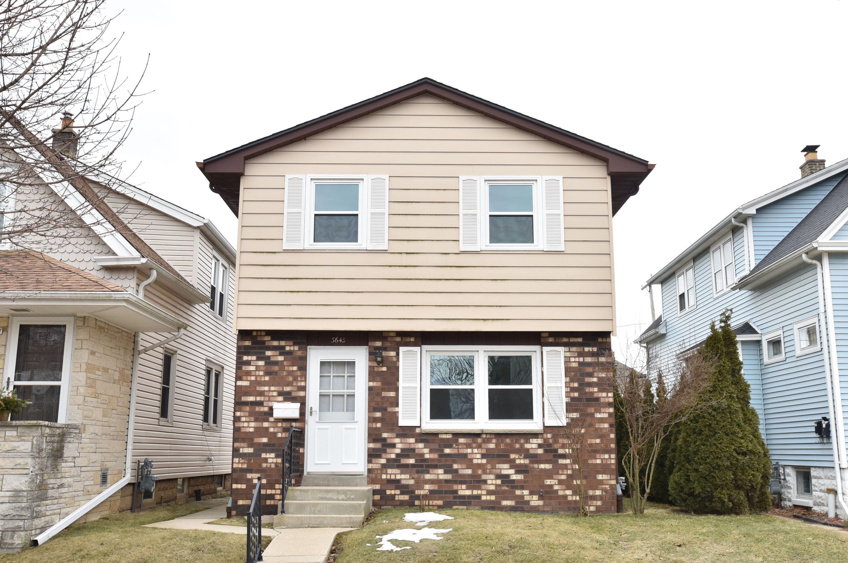 3643 E Plankinton Ave, Cudahy, WI 53110