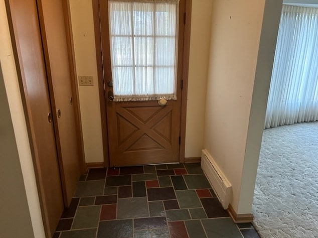 3701 Daisy Ln, Racine, WI 53405-4869