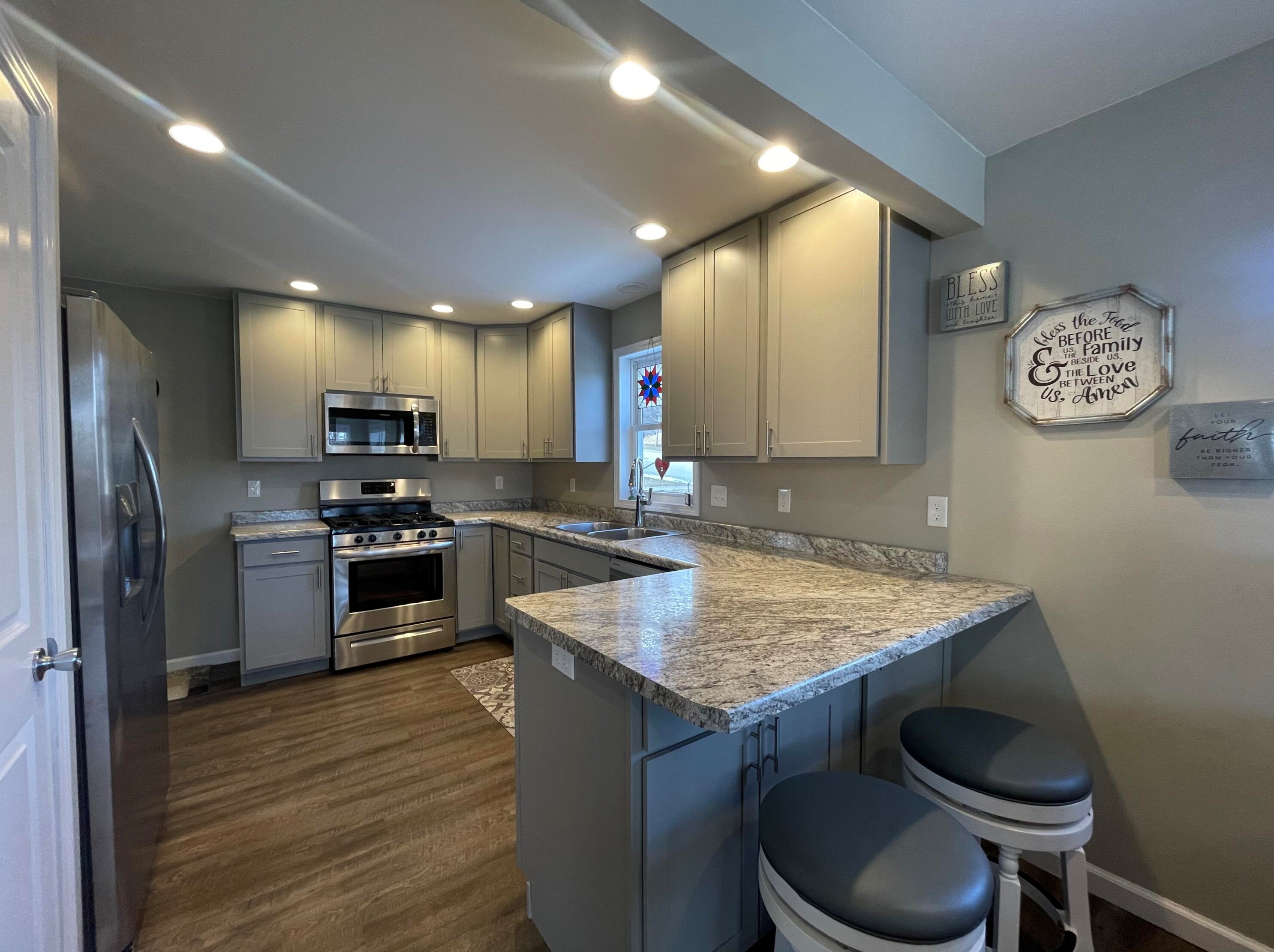 25 Maple Street N, La Crescent, MN 55947
