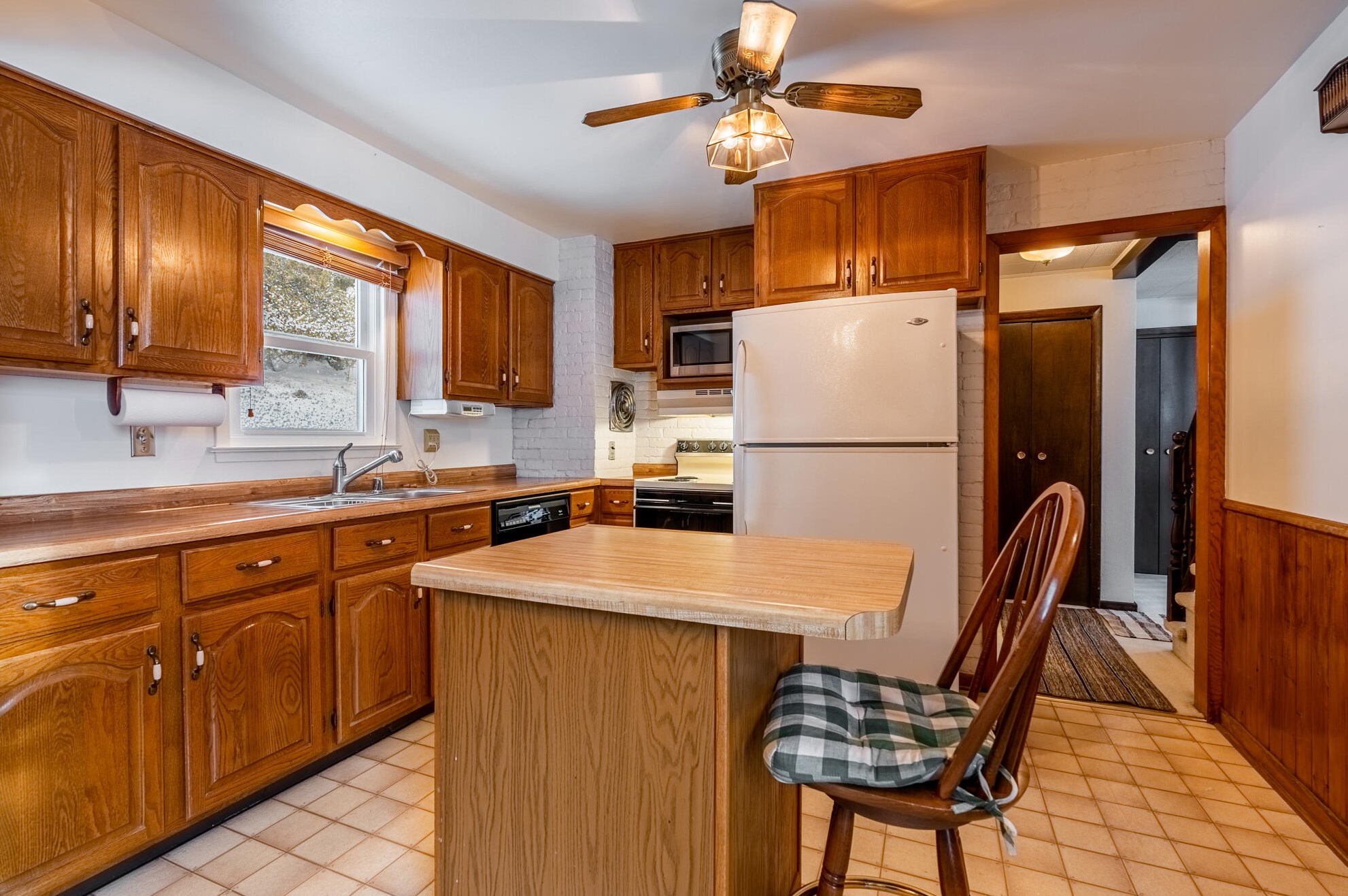 1720 S 9th St, Sheboygan, WI 53081