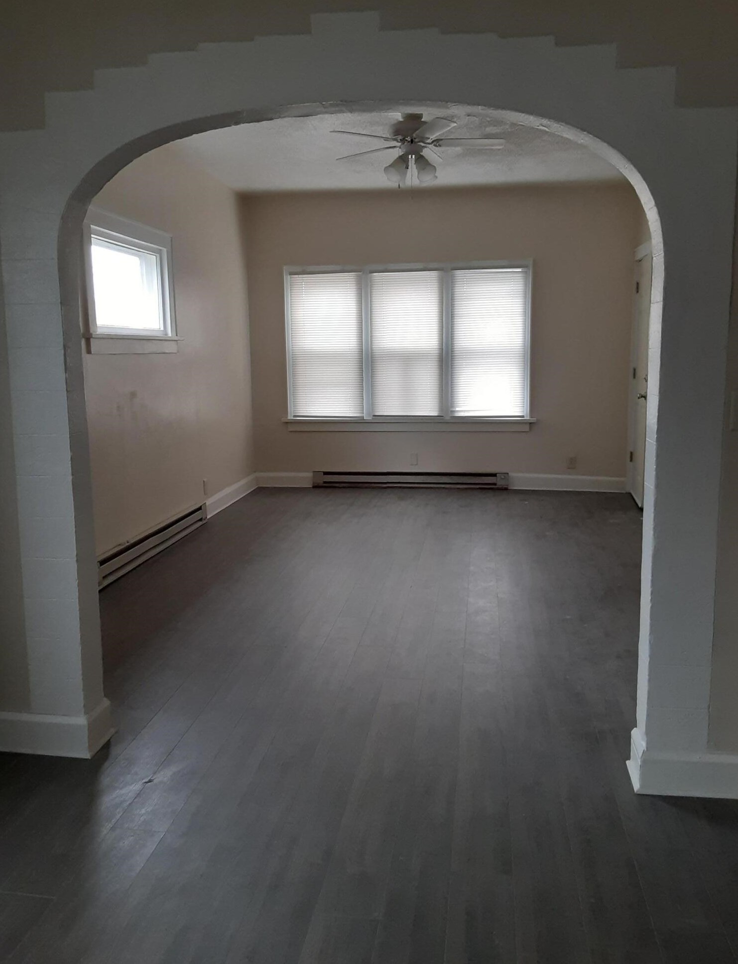 2006 16th St, Racine WI  53403-2103 exterior