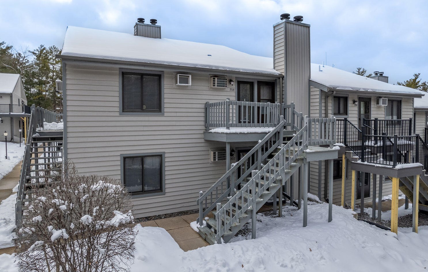 1093 Canyon Rd #208, Wisconsin Dells, WI 53965