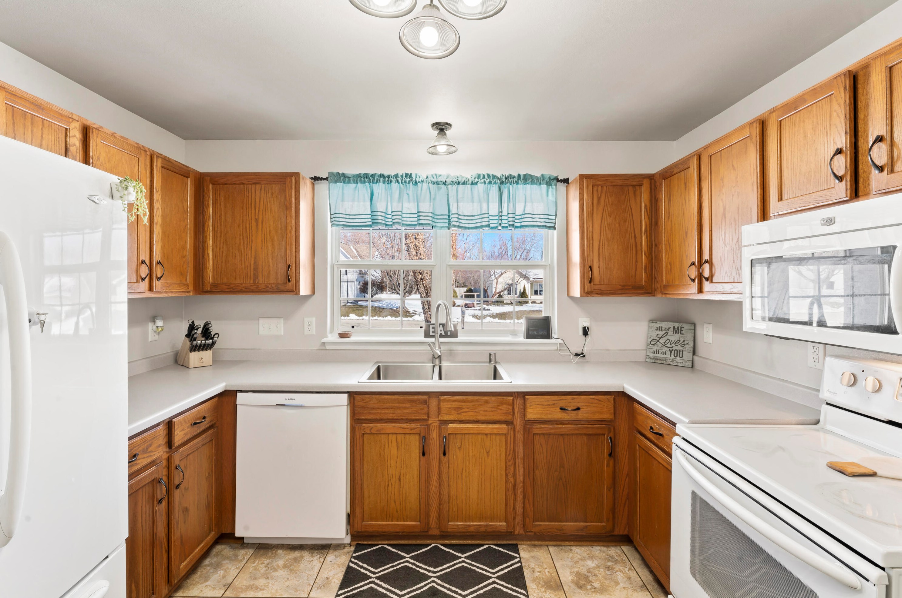 2805 Rebecca Dr, Racine, WI 53402